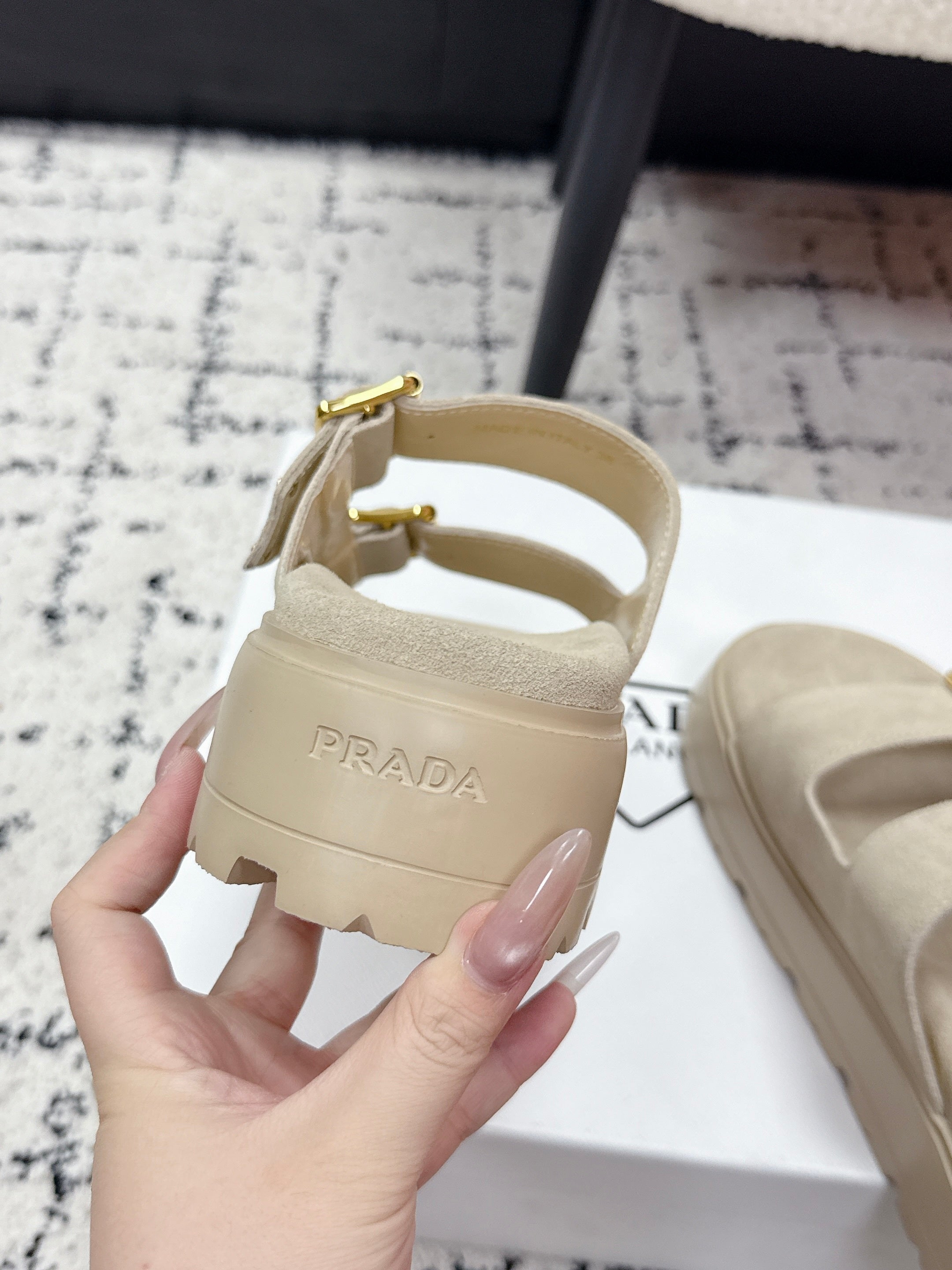 Prada 2026 Fussbett Flatform Slide Sandal 50mm Cow Suede 769815