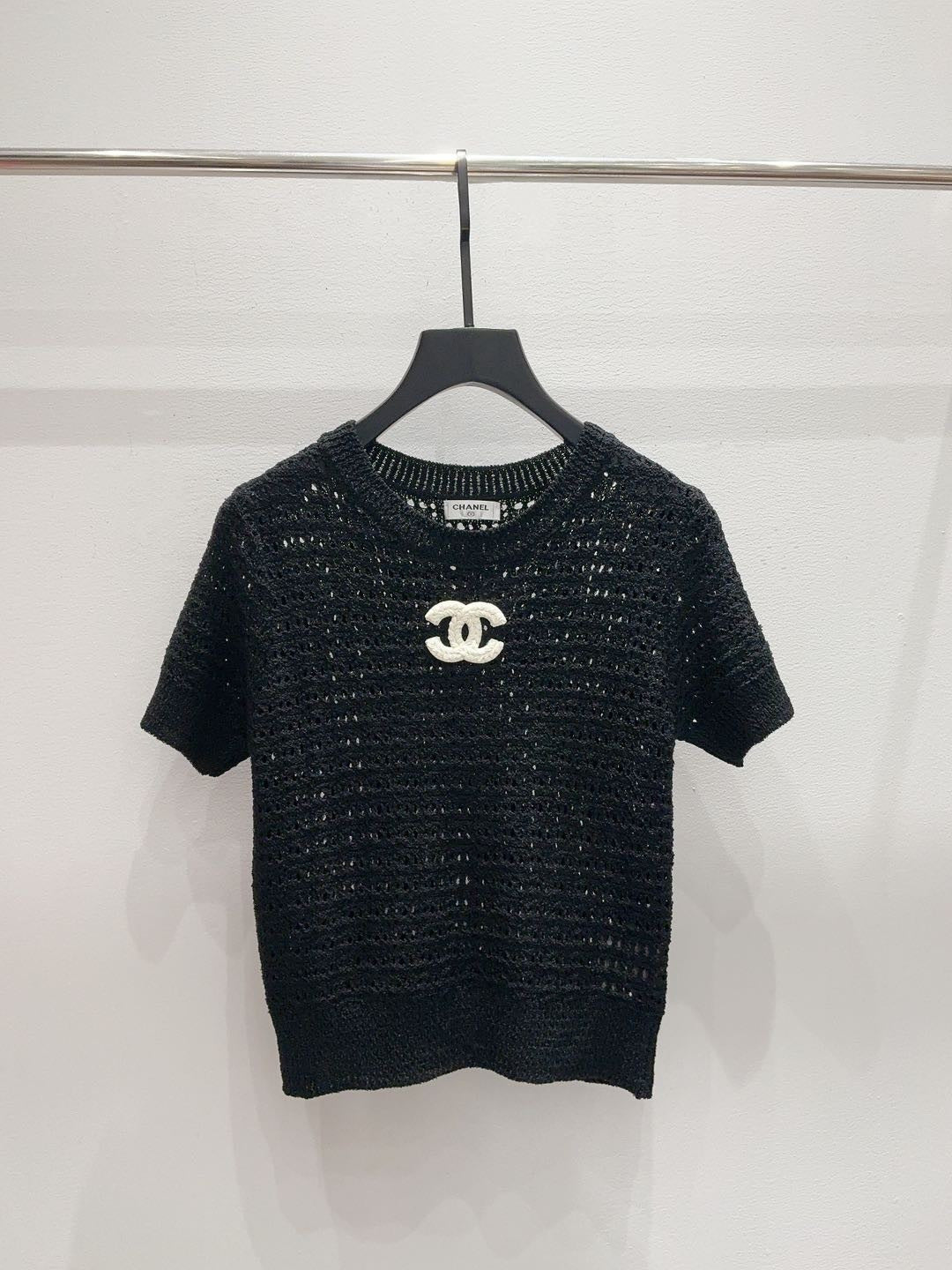 Chanel 2026 Knitted T-shirt Black Pink White Wool 355300