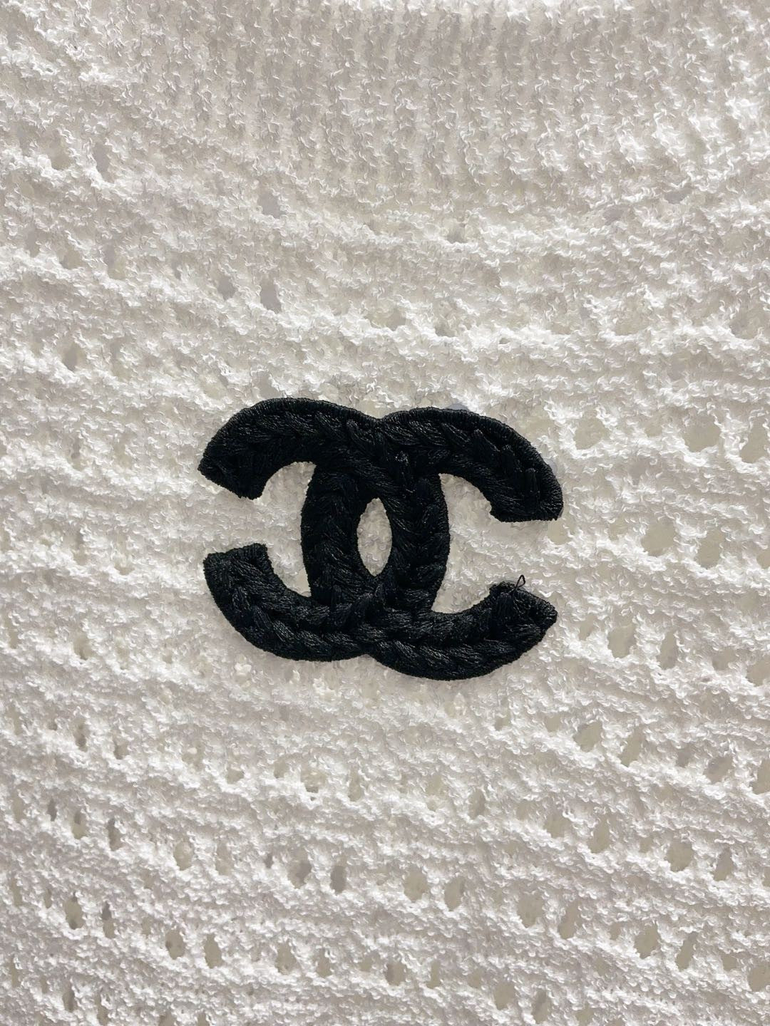 Chanel 2026 Knitted T-shirt Black Pink White Wool 355300