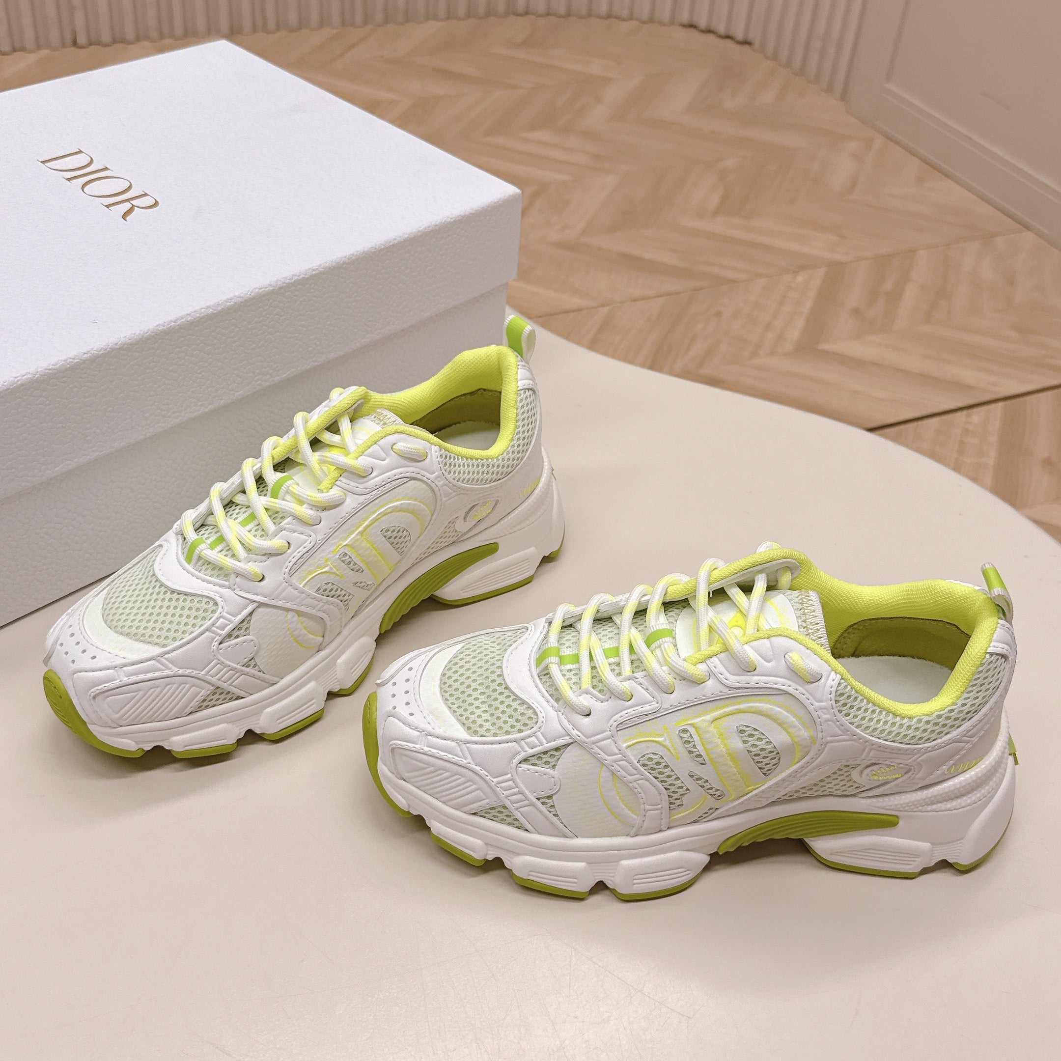 CD 26s Chrono Sneakers White Green Cowhide Mesh 643754