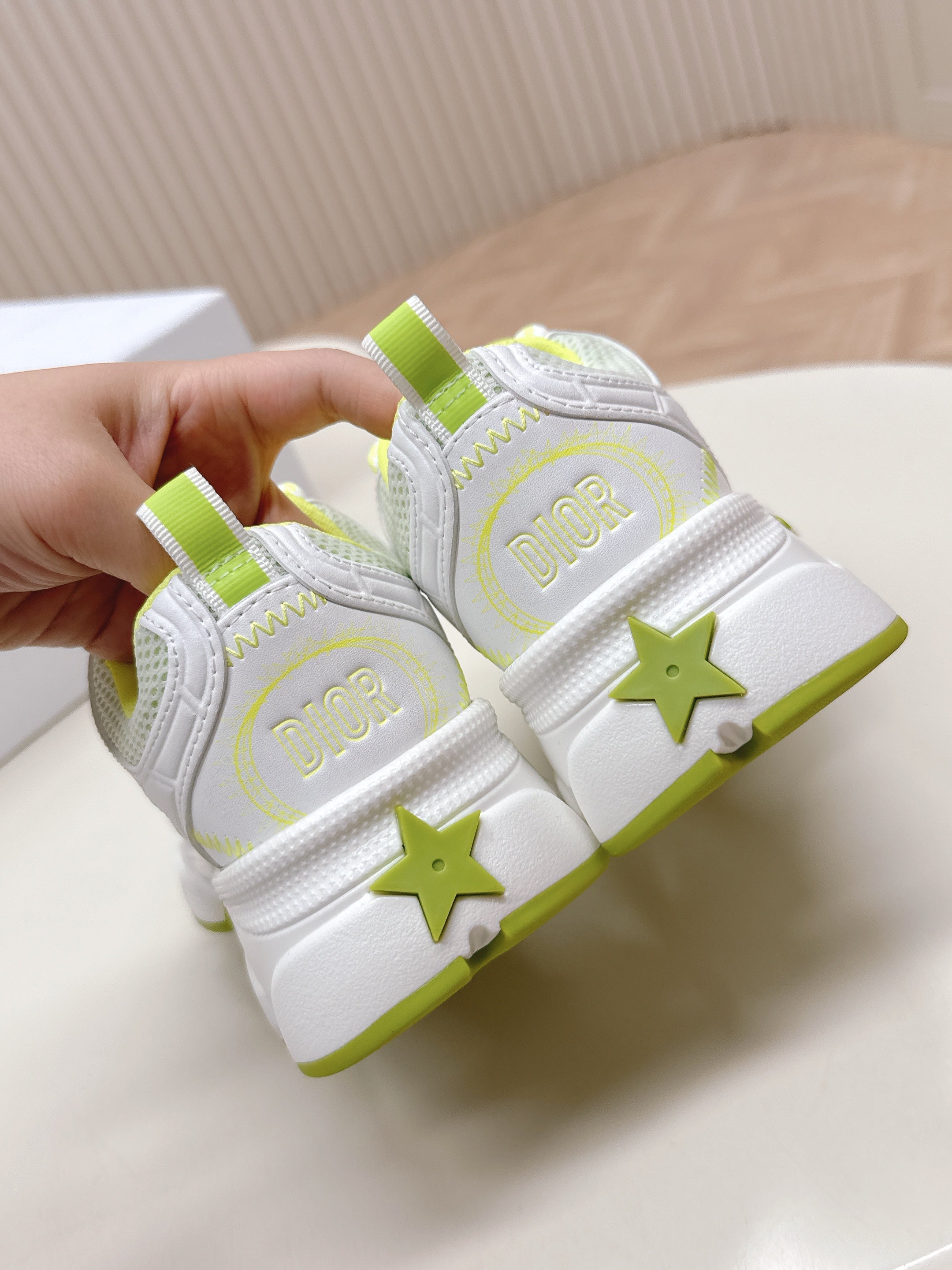 CD 26s Chrono Sneakers White Green Cowhide Mesh 643754