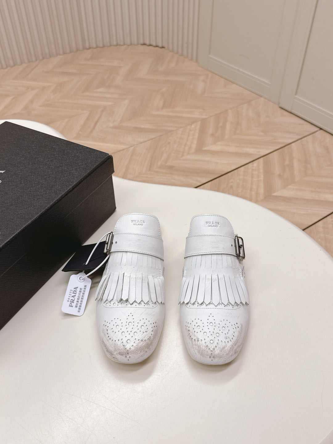 PRA 26S Mule White Calfskin 600594