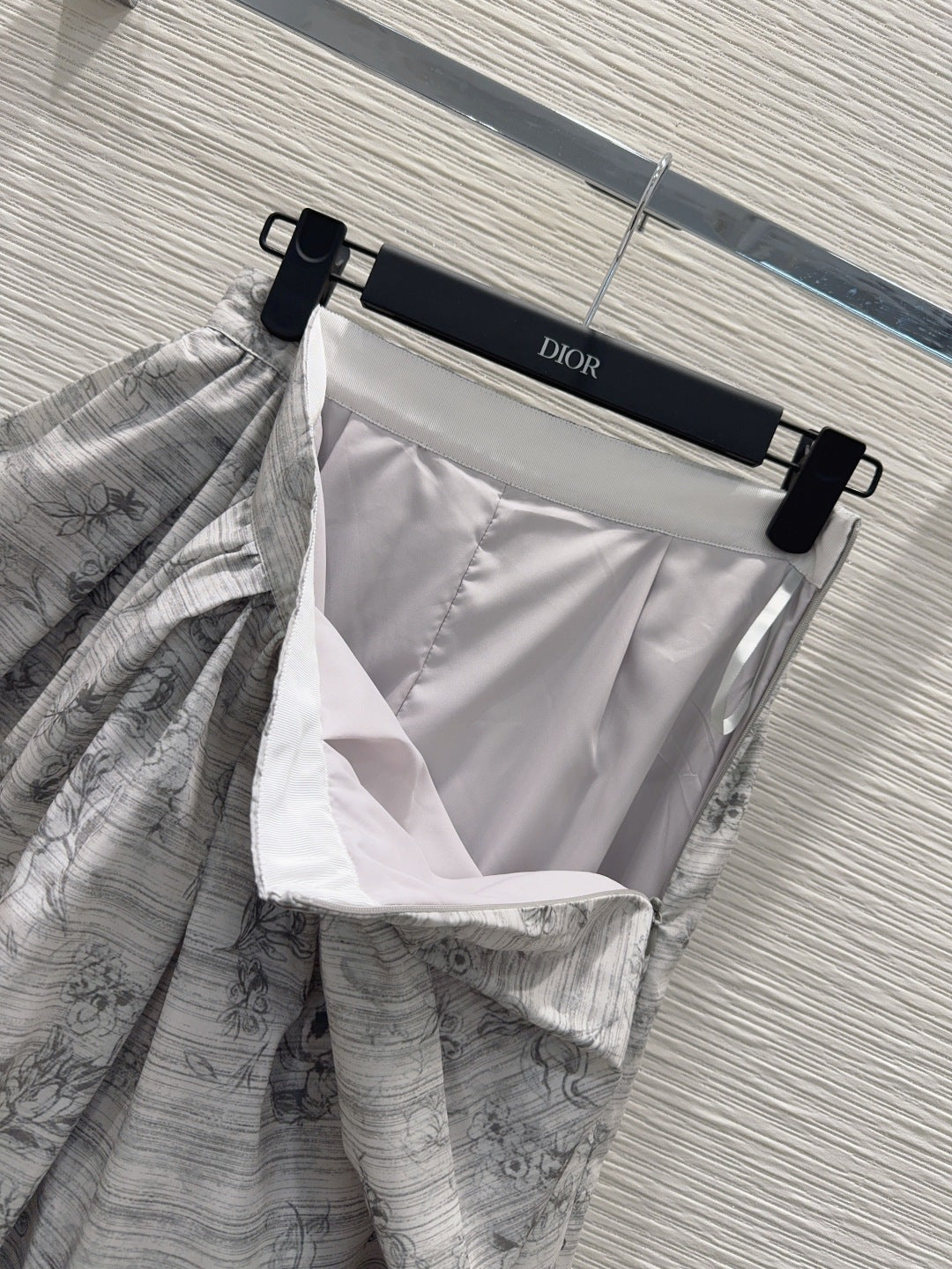 Dior 2026 Printed Pleated Skirt White Gray Polyester