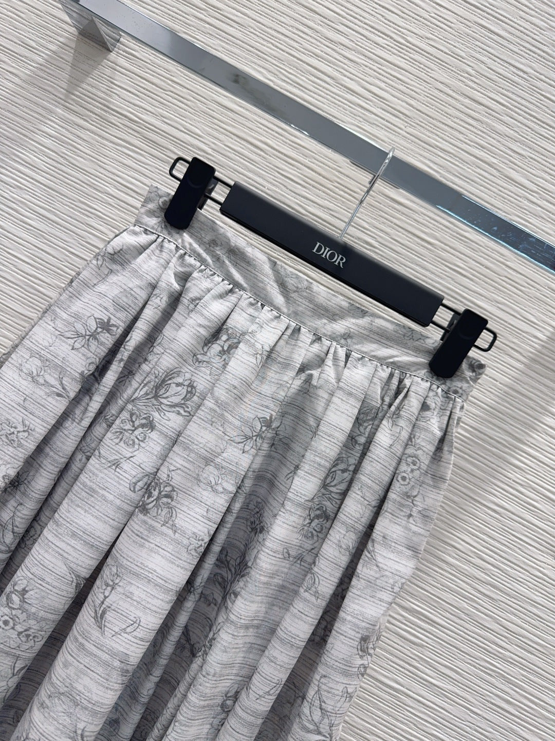 Dior 2026 Printed Pleated Skirt White Gray Polyester