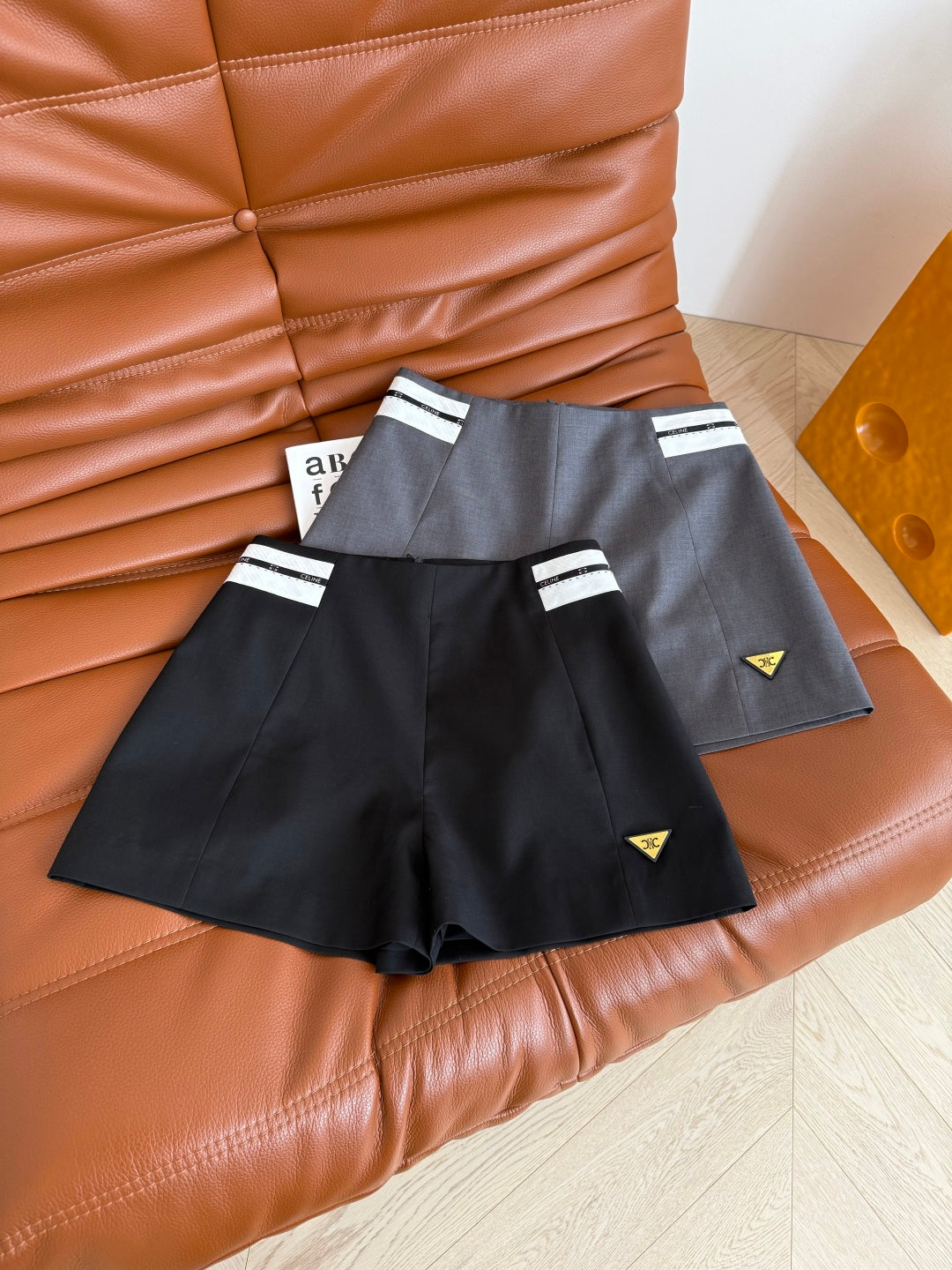 Celine 25 Wide-leg Shorts Black and Gray Polyester