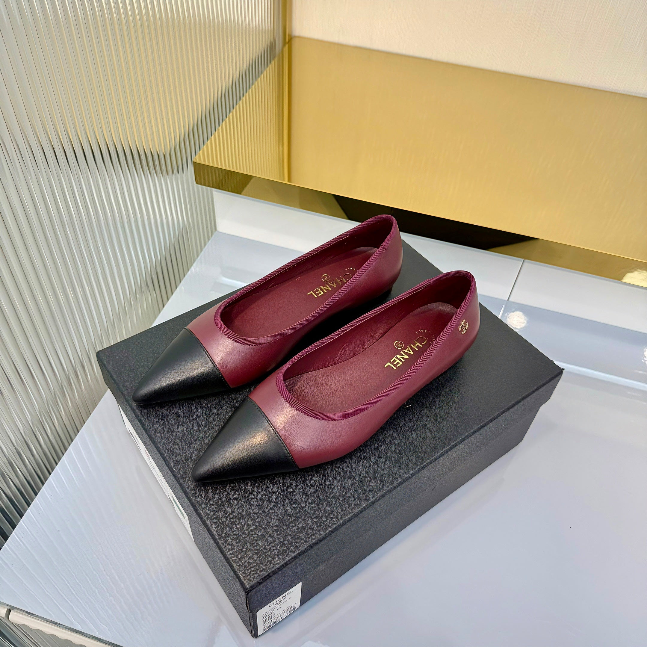 CC 2026 Ballet Flats Burgundy Black Sheepskin 668126