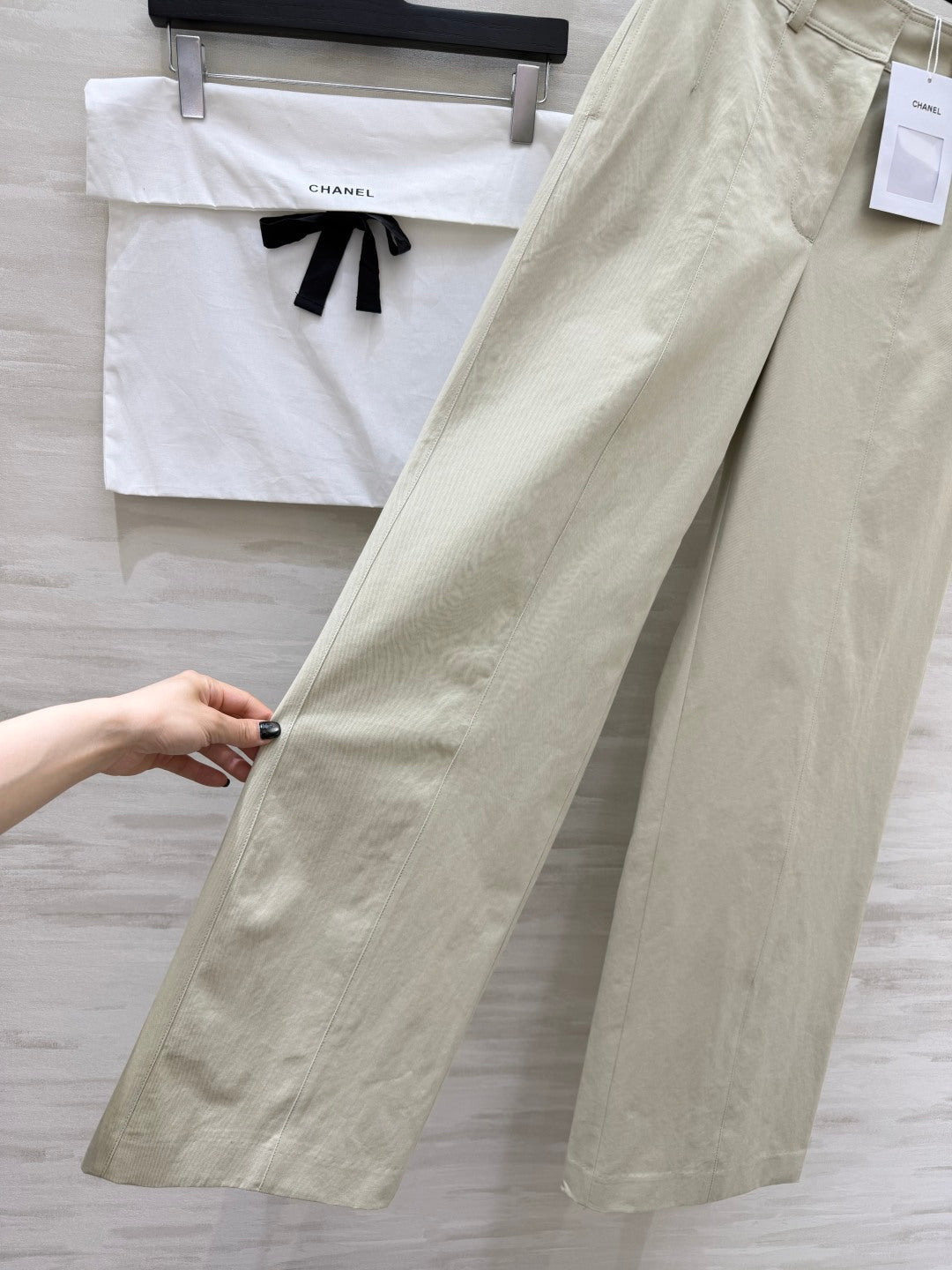 Chanel 2026 Light Apricot Wide-Leg Pants Cotton 379252
