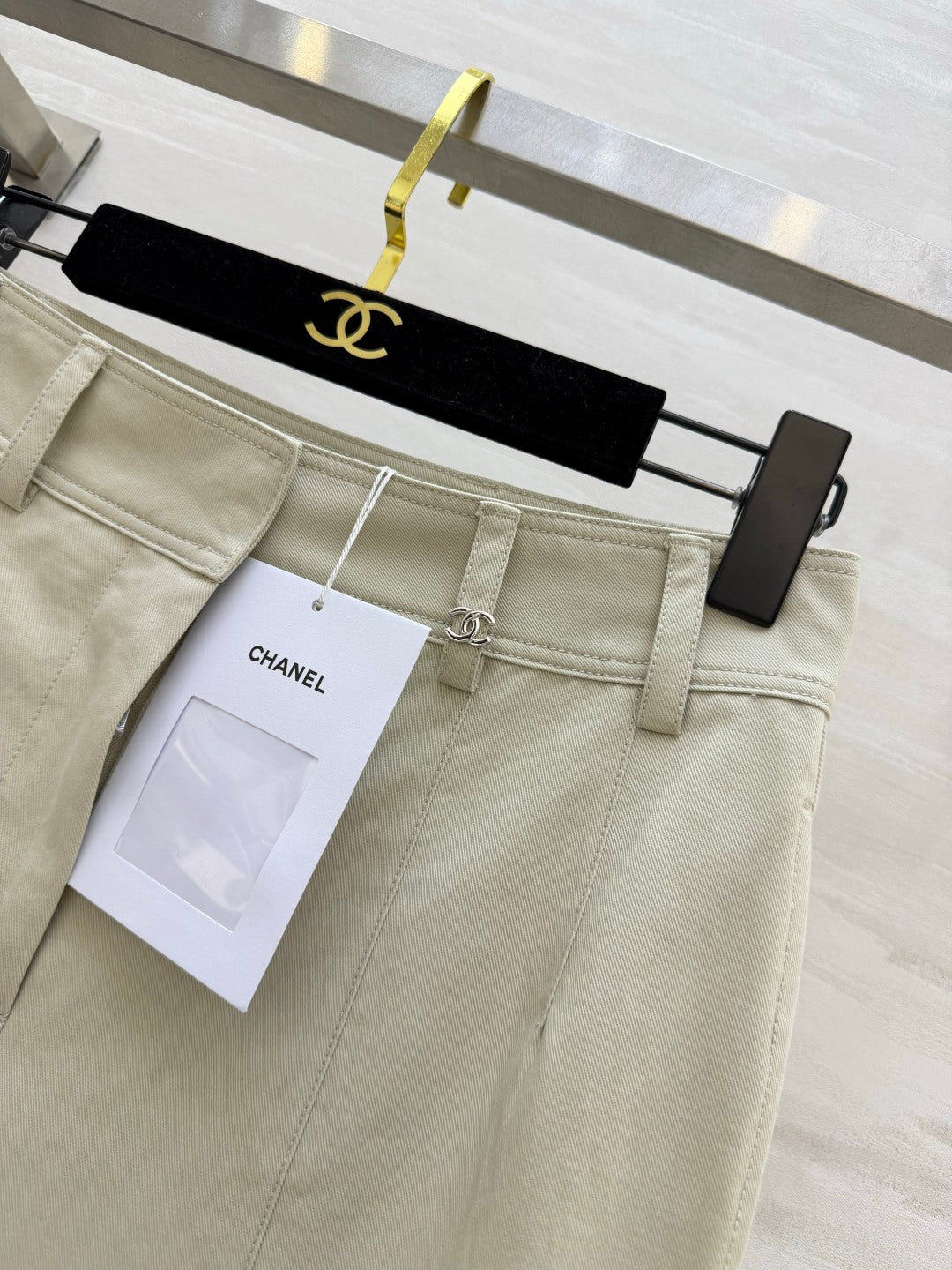 Chanel 2026 Light Apricot Wide-Leg Pants Cotton 379252