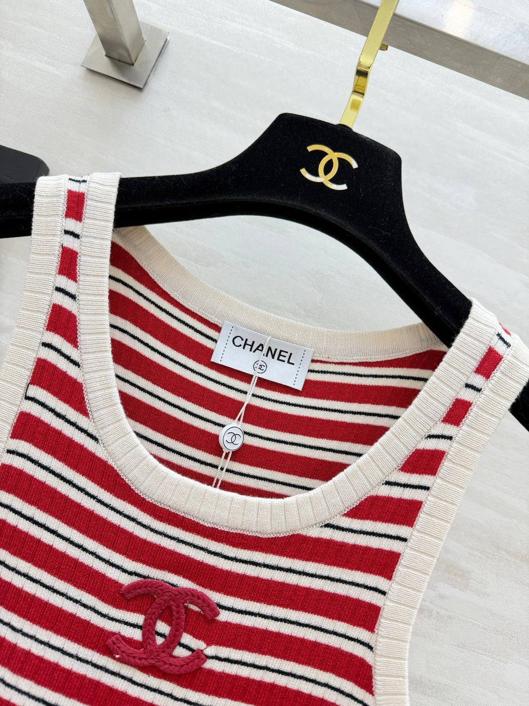 Chanel 2026 Knit Vest Stripes Wool 402251