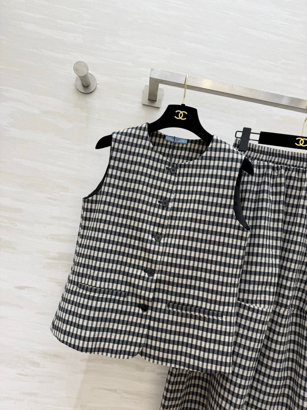 Prada 2026 Vest shirt And Midi Skirt Set Black Cotton 403394
