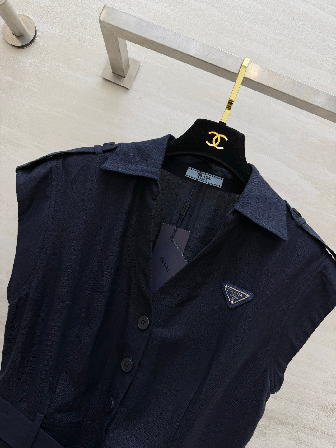 Prada 2026 V-Shirt Cotton 653474