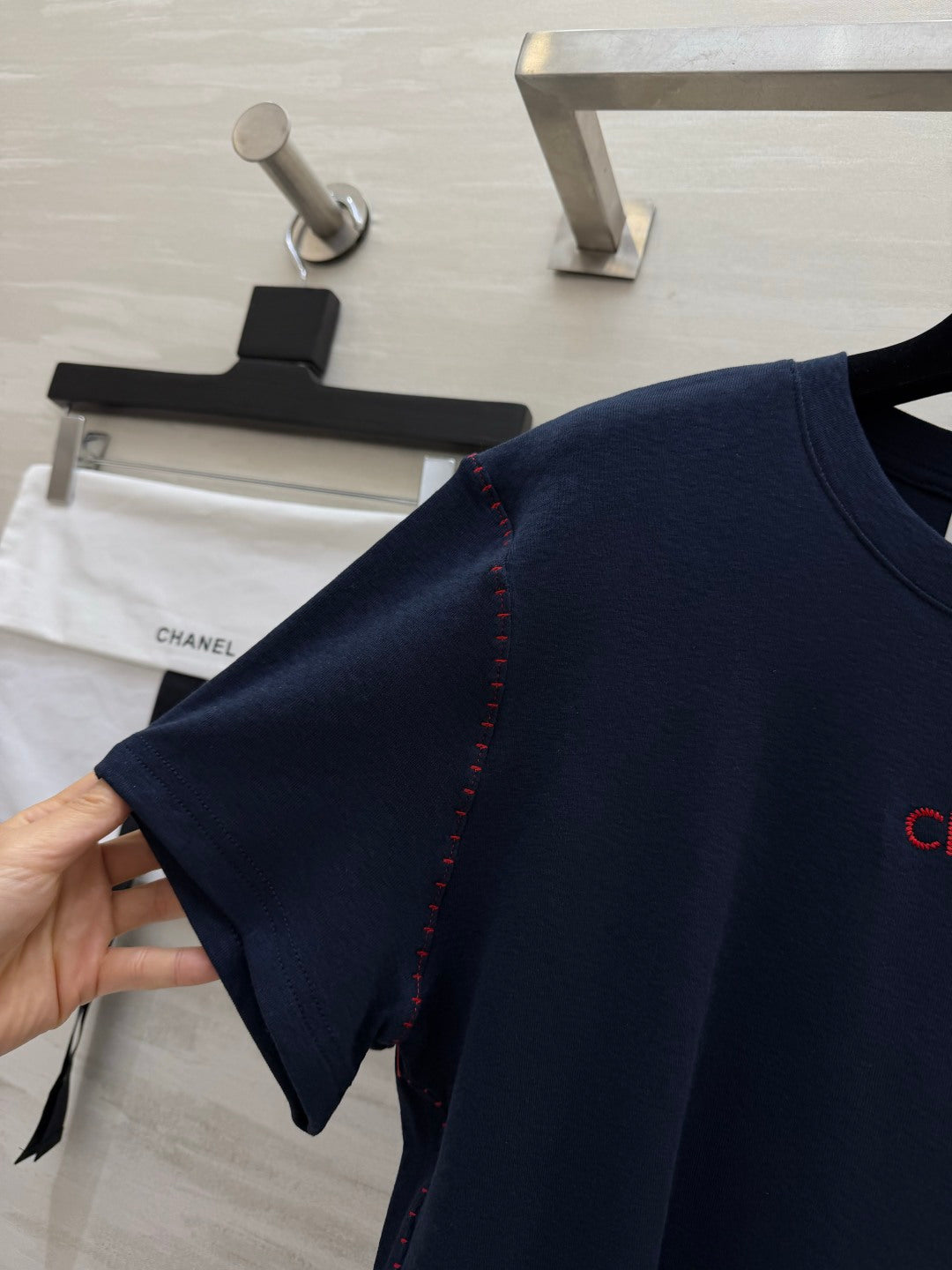 Chanel 2026 Hand-stitched Short-Sleeve T-Shirt Cotton 666402