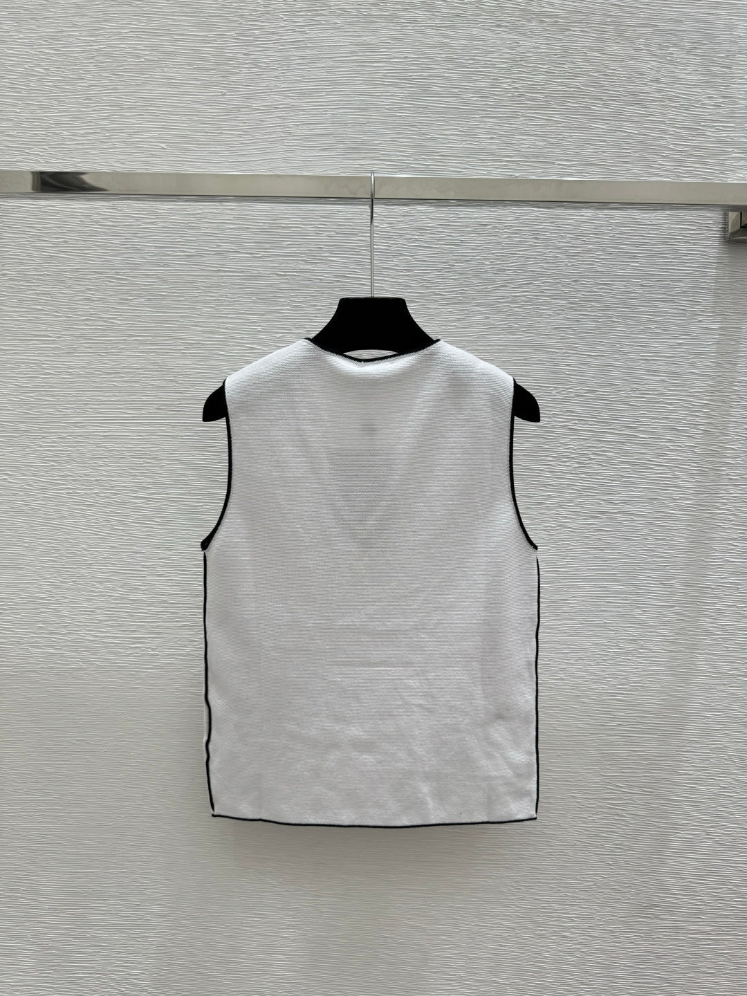 Chanel 2026 V-neck Knit Vest Black White Cotton Polyamide
