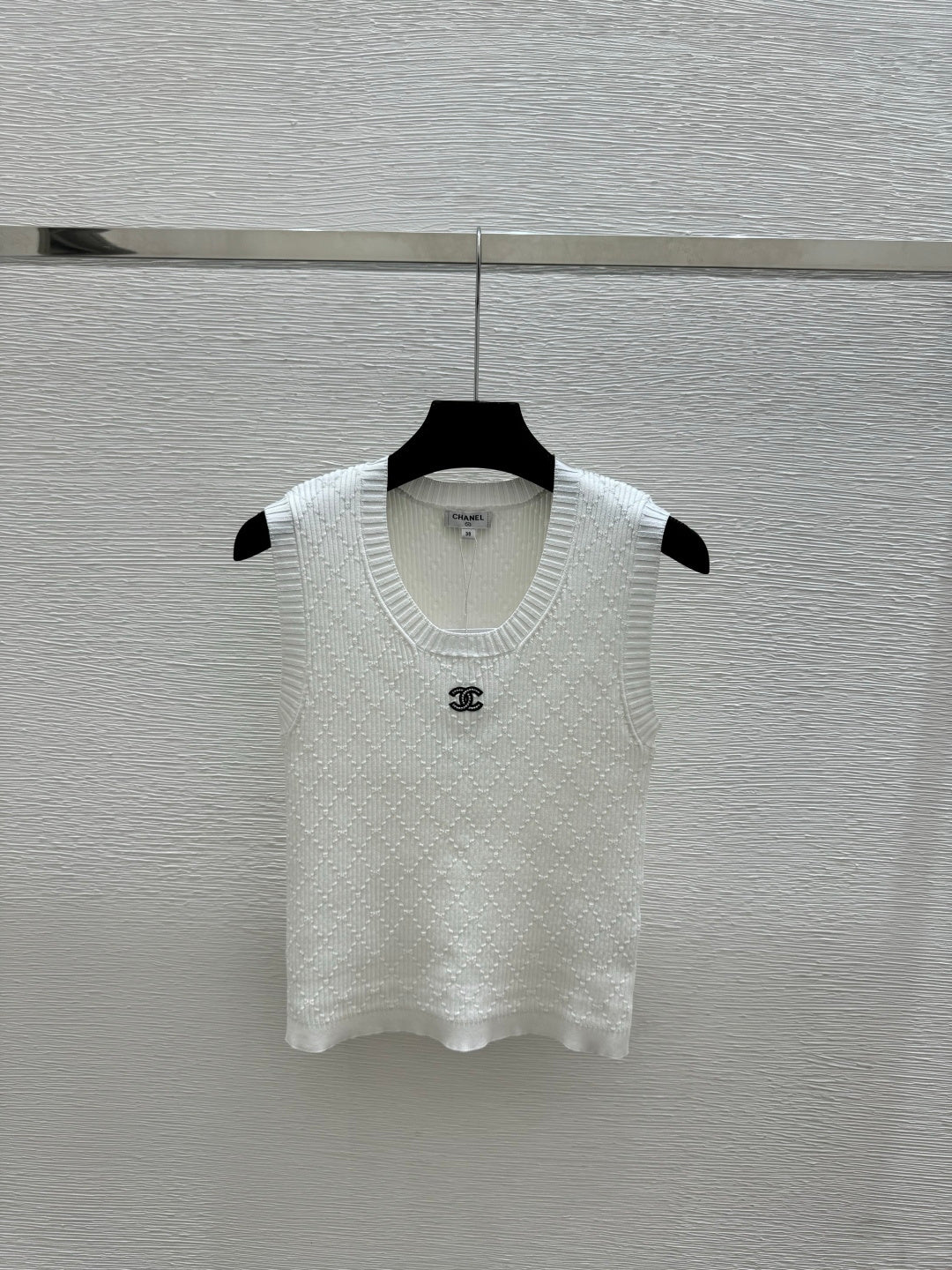 Chanel 2026 Round Neck Knitted Vest Viscose Polyamide 170631