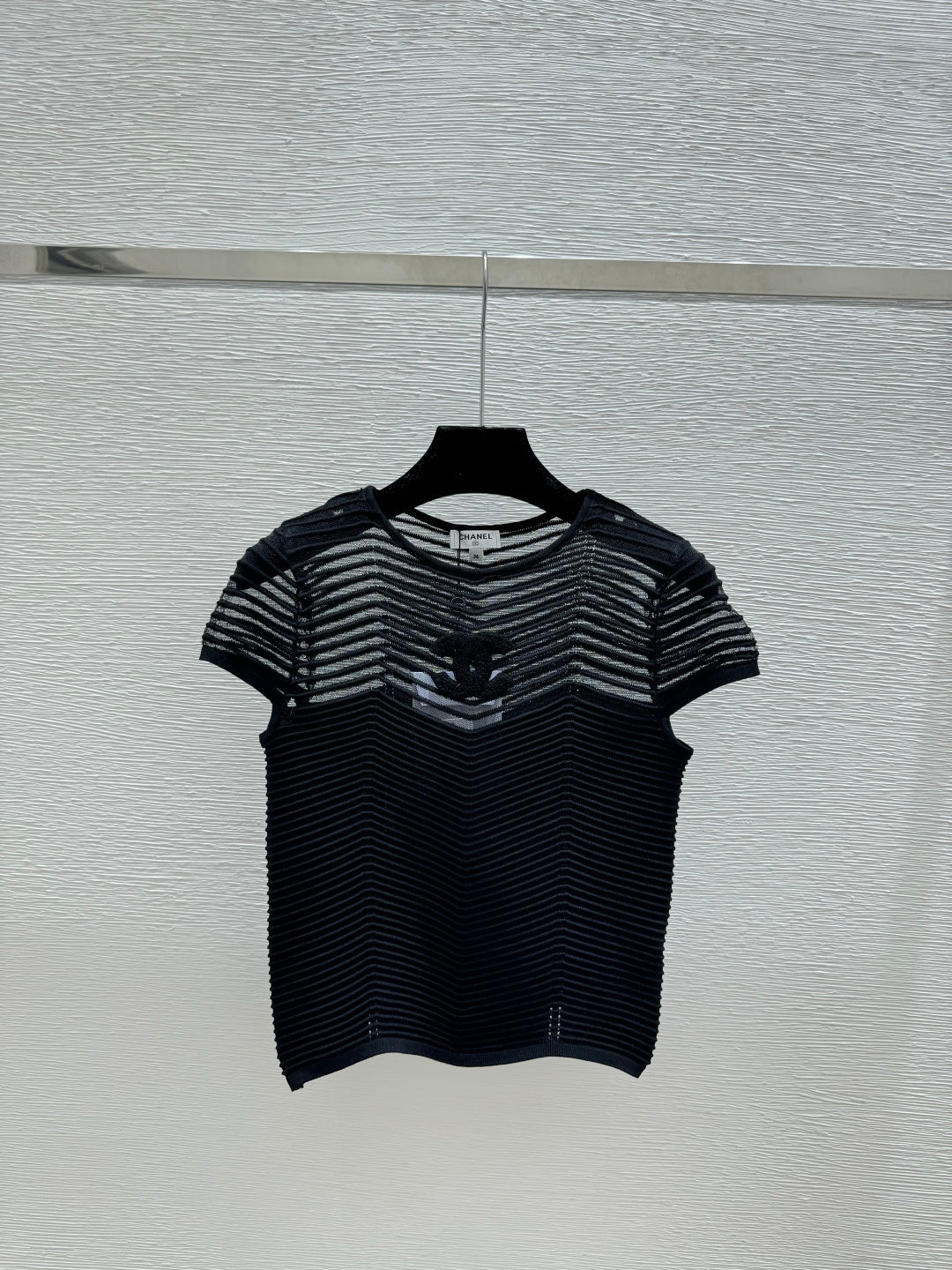 Chanel 2026 Hollow-Out Crew Neck Knitted Short-Sleeve Viscose Polyester 170694