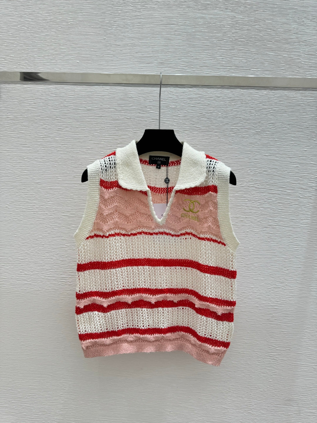 Chanel 2026 Striped Openwork Knit Vest Blue and Red Tencel 264033