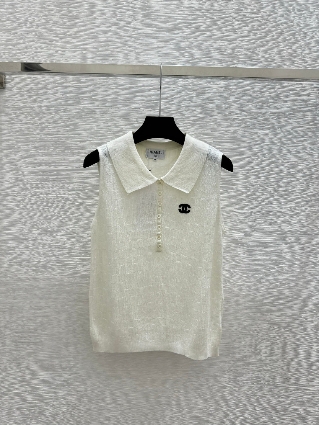 Chanel 2026 Collared Knitted Vest Tencel Wool 294904