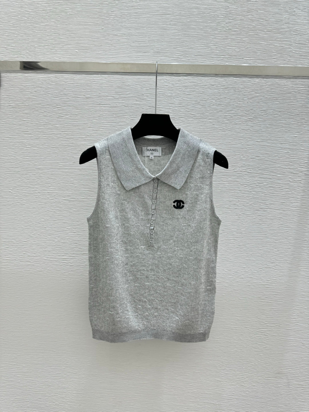 Chanel 2026 Collared Knitted Vest Tencel Wool 294904