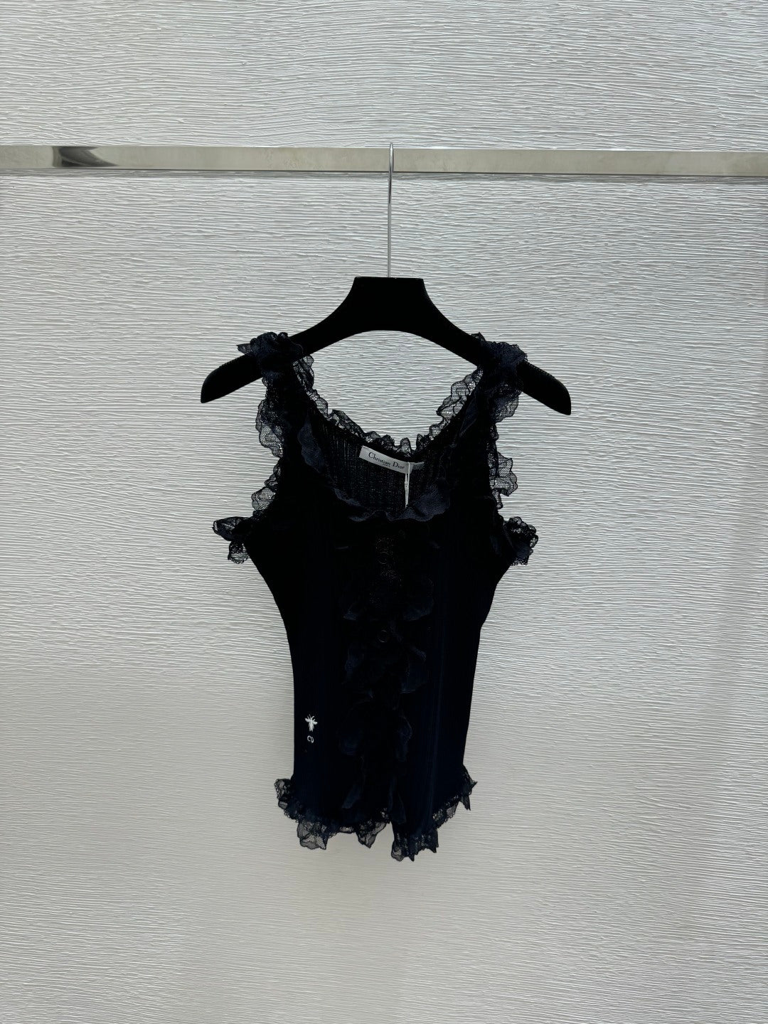 Dior 2026 Ruffled Lace Knitted Vest Cotton Wool 377974