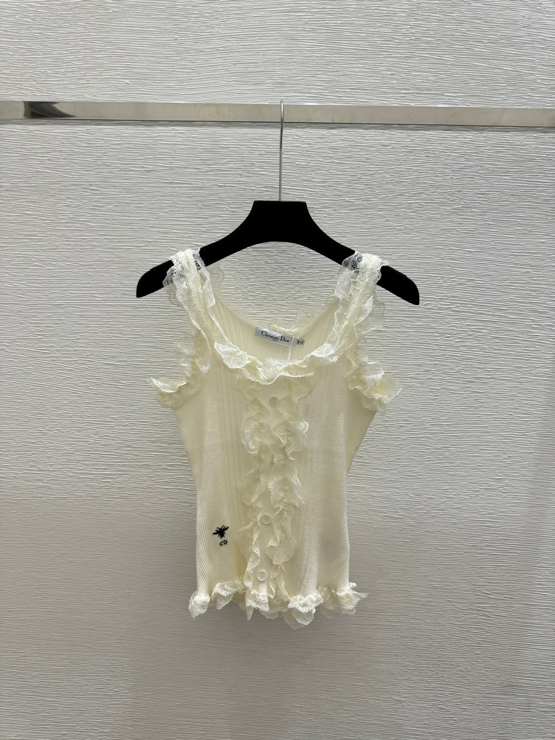 Dior 2026 Ruffled Lace Knitted Vest Cotton Wool 377974