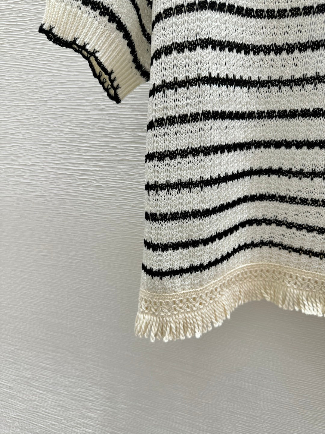 Chanel 2026 Striped Crew Neck Knit Short-Sleeve T-Shirt Cotton 397732