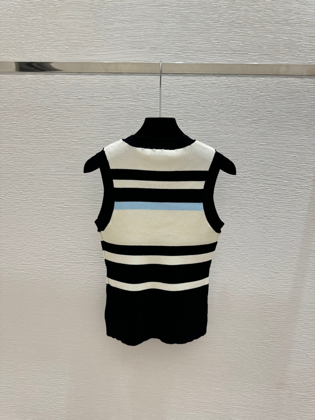 Miumiu 2026 Vest Black and White Wool 516747