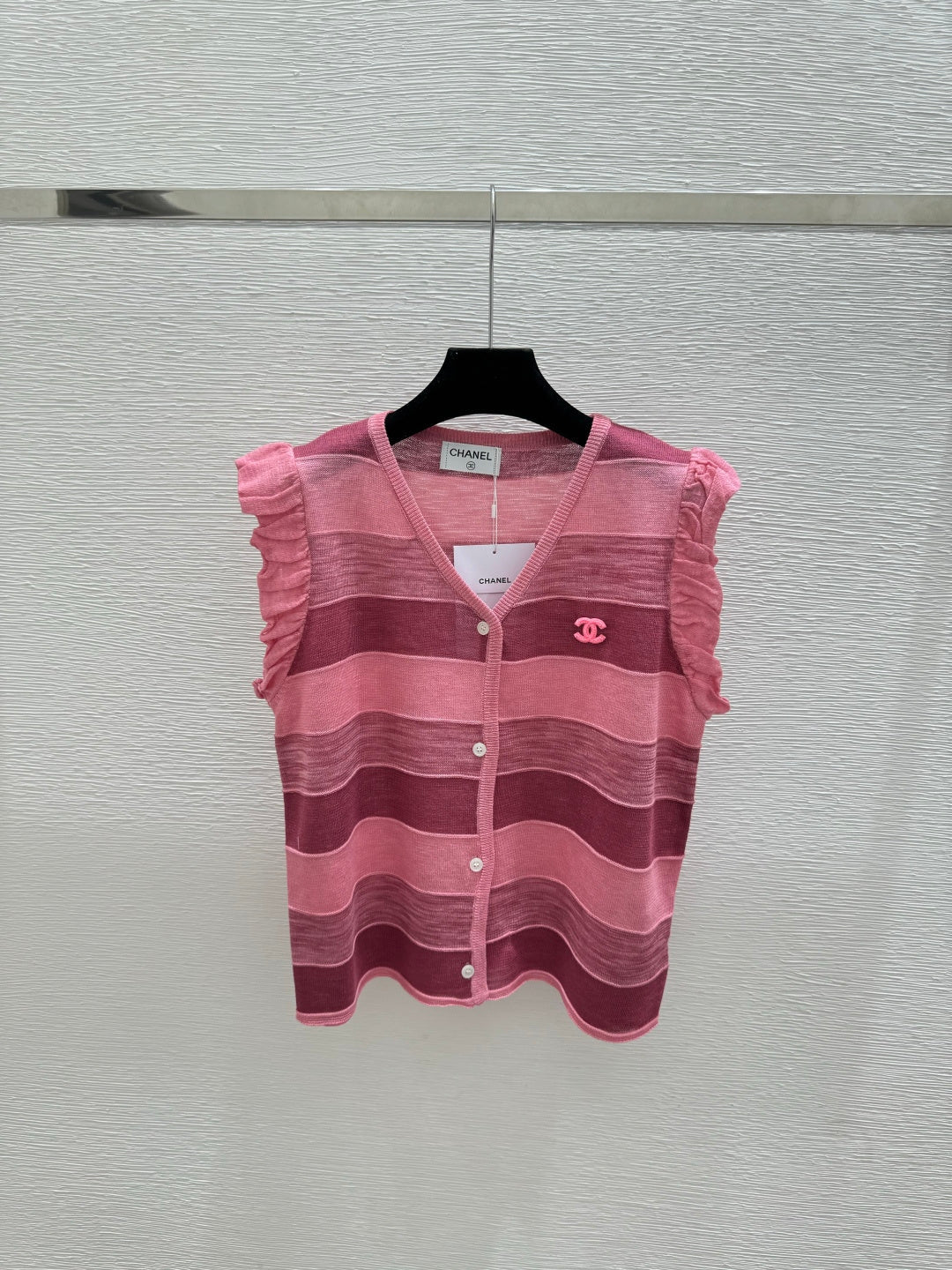 Chanel 2026 Striped Simple V-Neck Knitted Vest Cardigan Tencel 516056