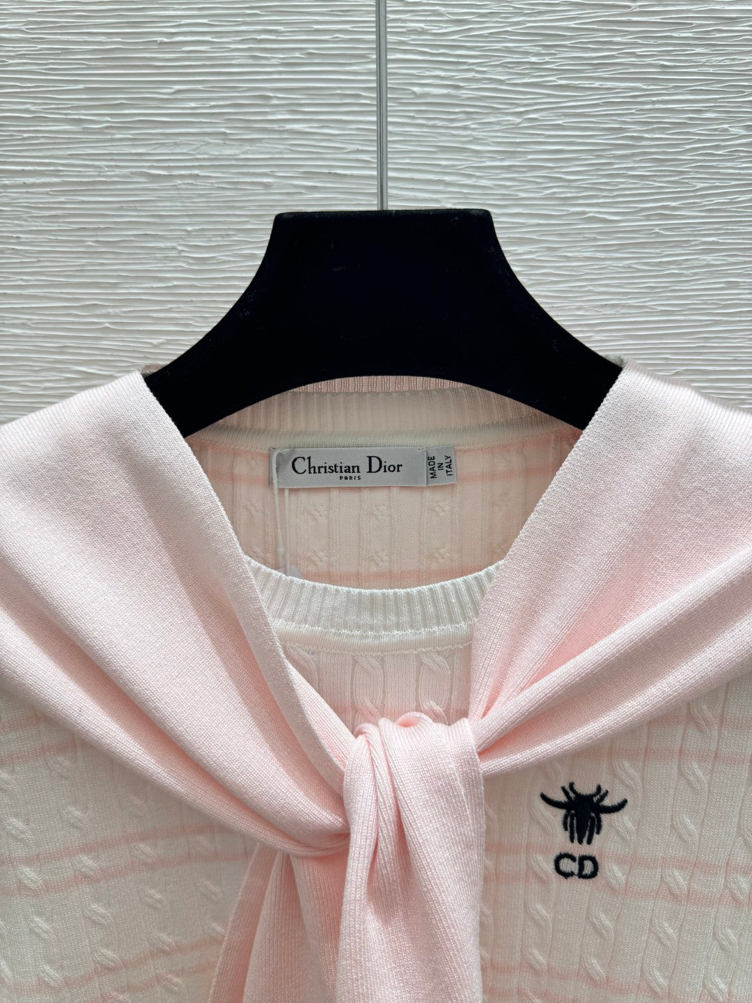 Dior 2026 Short-Sleeve Shirt with Scarf Wool 525428