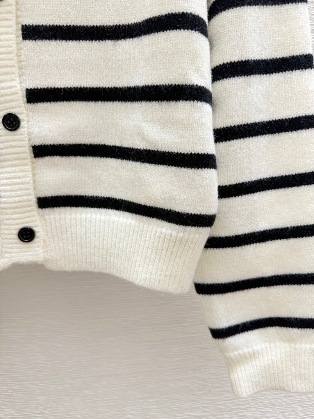 Chanel 2026 Crew-neck Cardigan With Bow Wool 244596