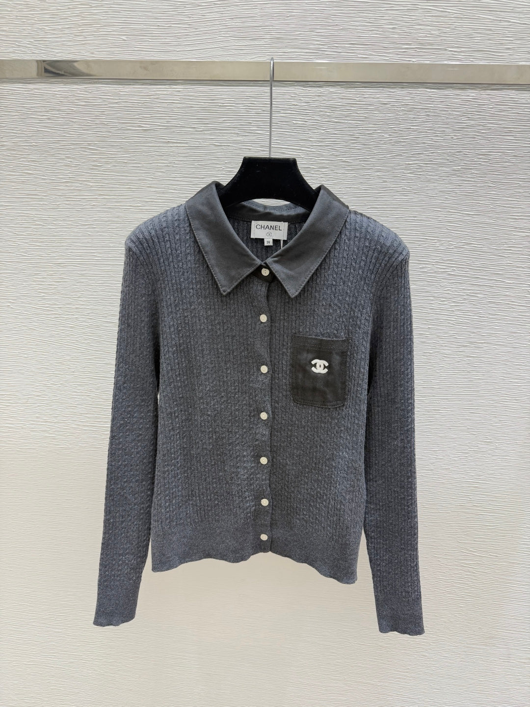 Chanel 2026 Collared Knitted Long-Sleeve Cardigan Wool 244672
