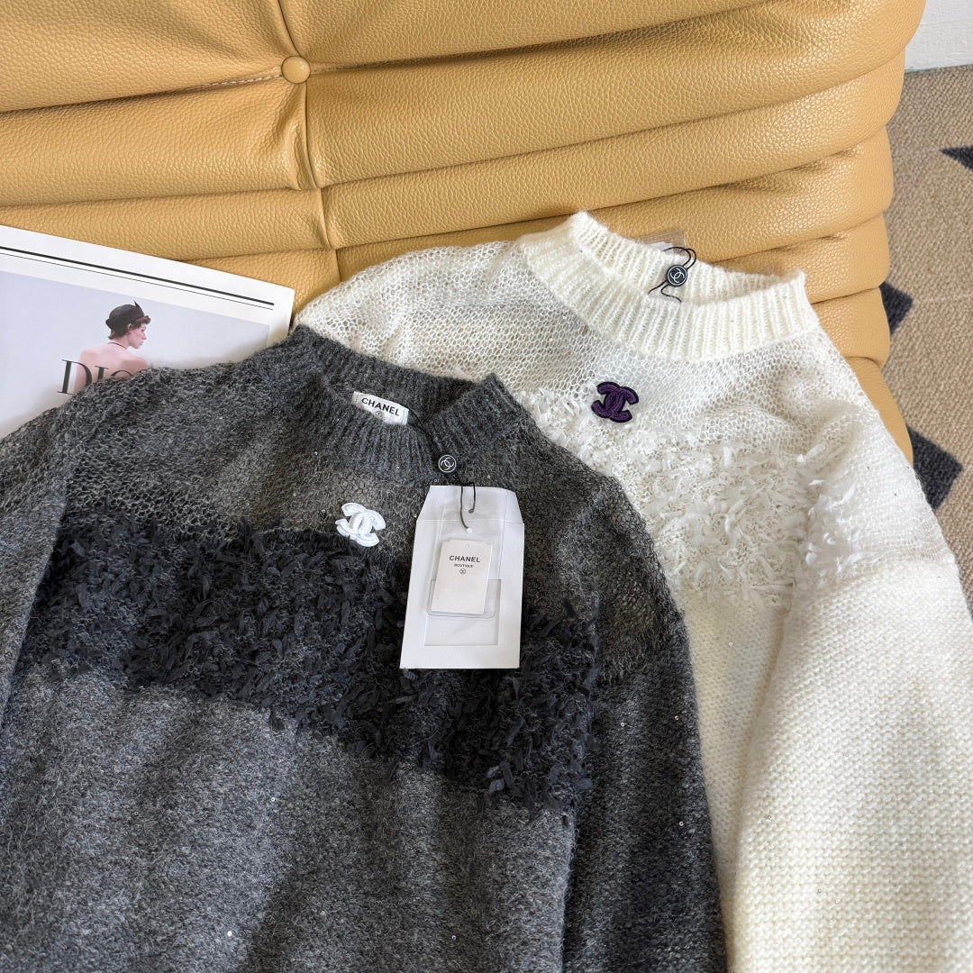 CC 26 Sweater Gray and White Wool Mesh 240318