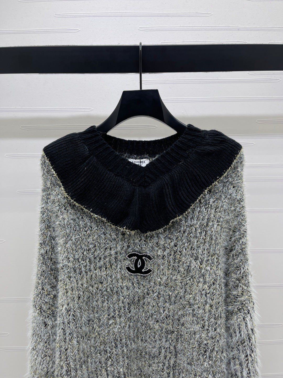Chanel 2025 Ruffled Collar Shimmering Sweater Gray Black Polyester Wool 319566