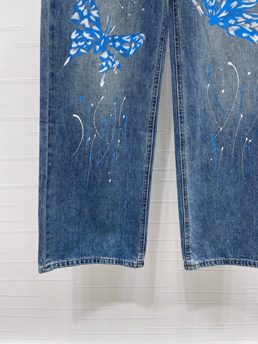 Chanel 2026 Blue Butterfly Straight-leg Jeans Cotton 402512