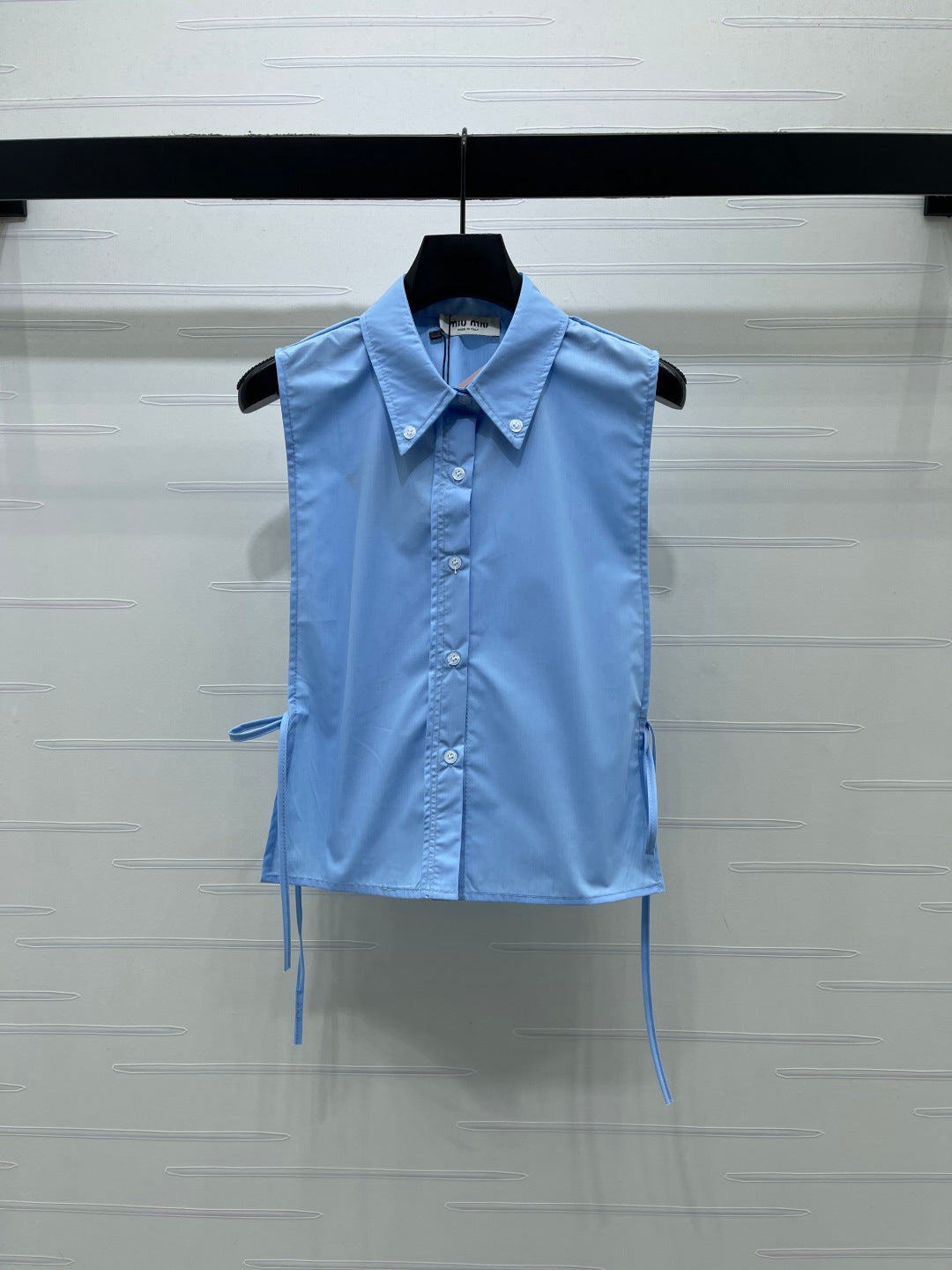 Miumiu 2026 V-neck Vest With Polo Collar Sleeveless Shirt Two-piece Set 356464