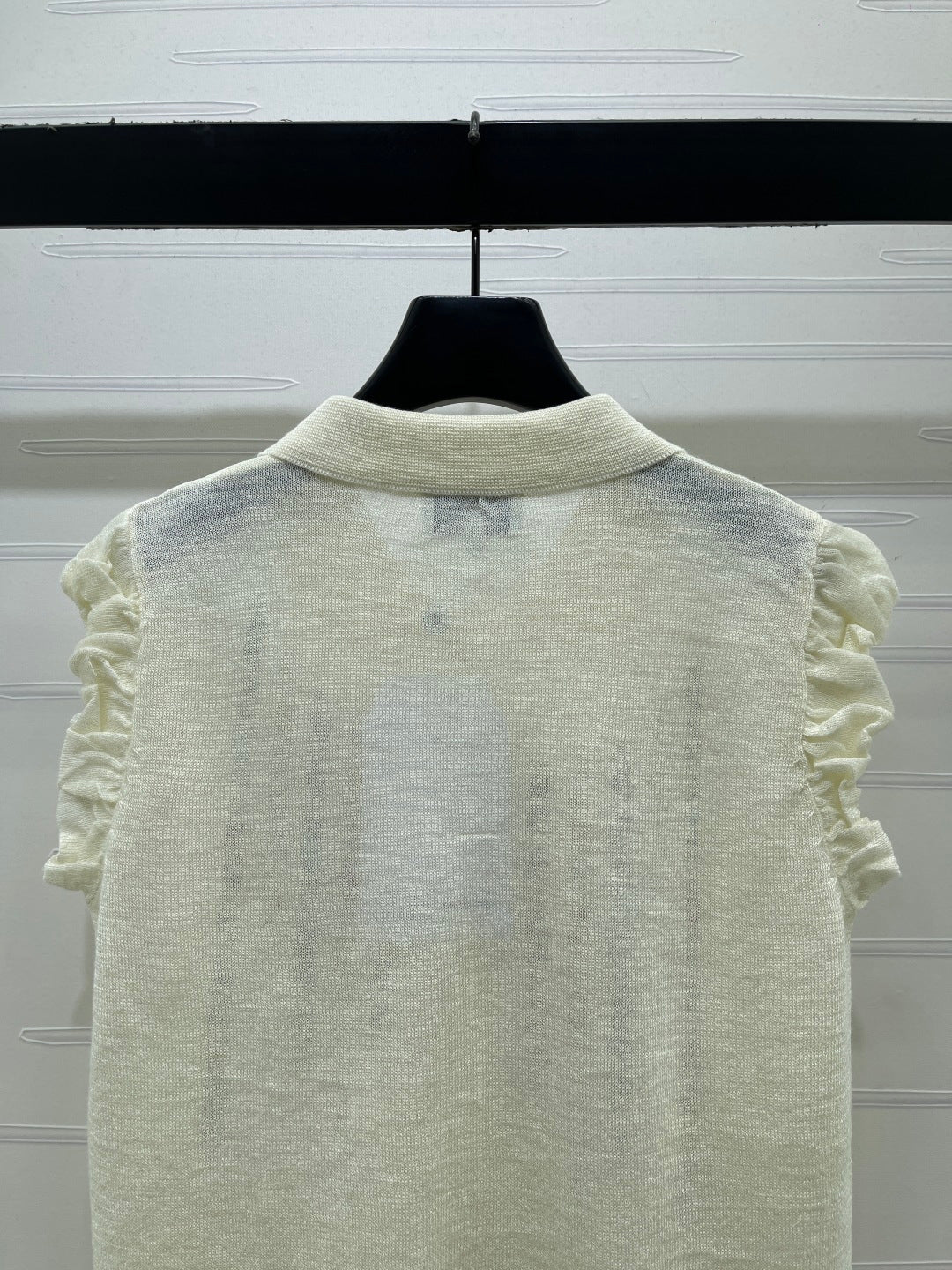 Chanel 2026 Ruffled Knitted Vest Viscose 397427