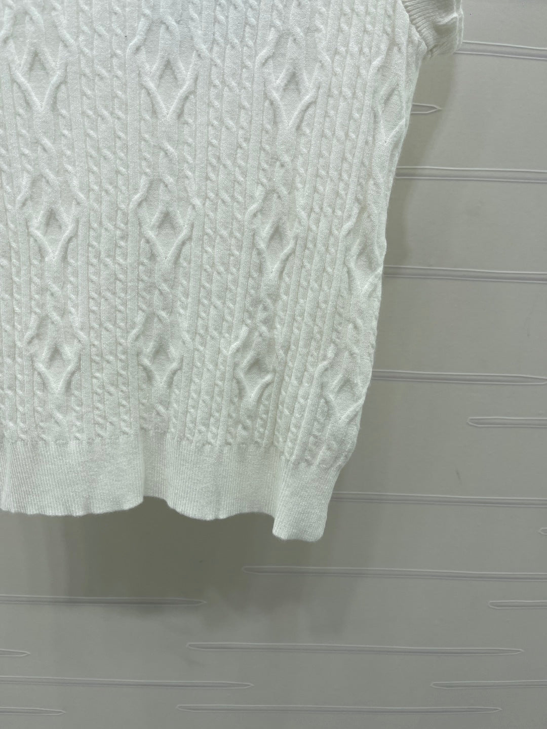 Chanel 2026 Crew Neck Cable Knit Vest Cotton 677762