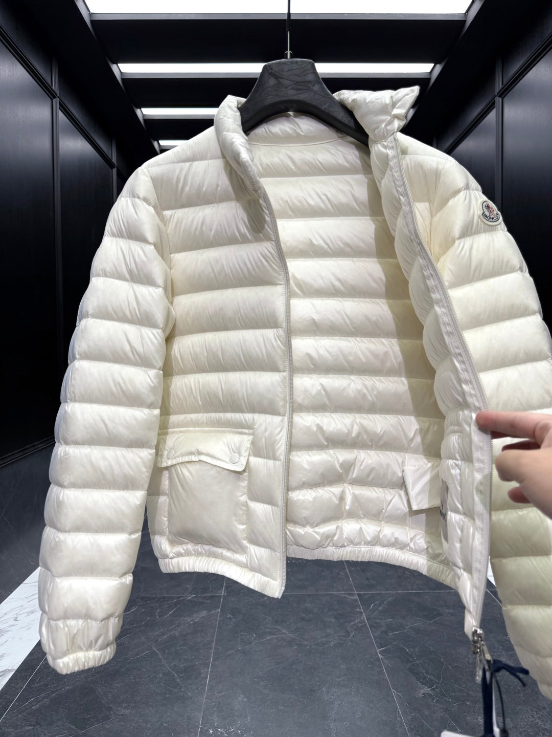 Moncler 25 Down Jacket Polyester 304735