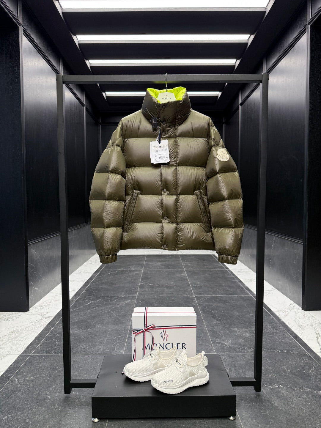 MC 25 Down Jacket Moss Green Polyester 0011