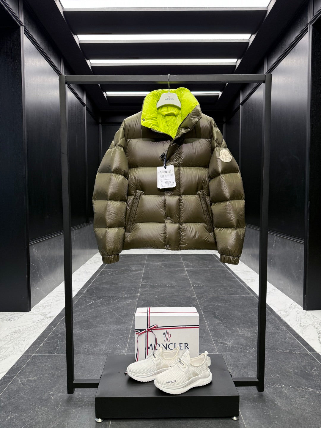 MC 25 Down Jacket Moss Green Polyester 0011