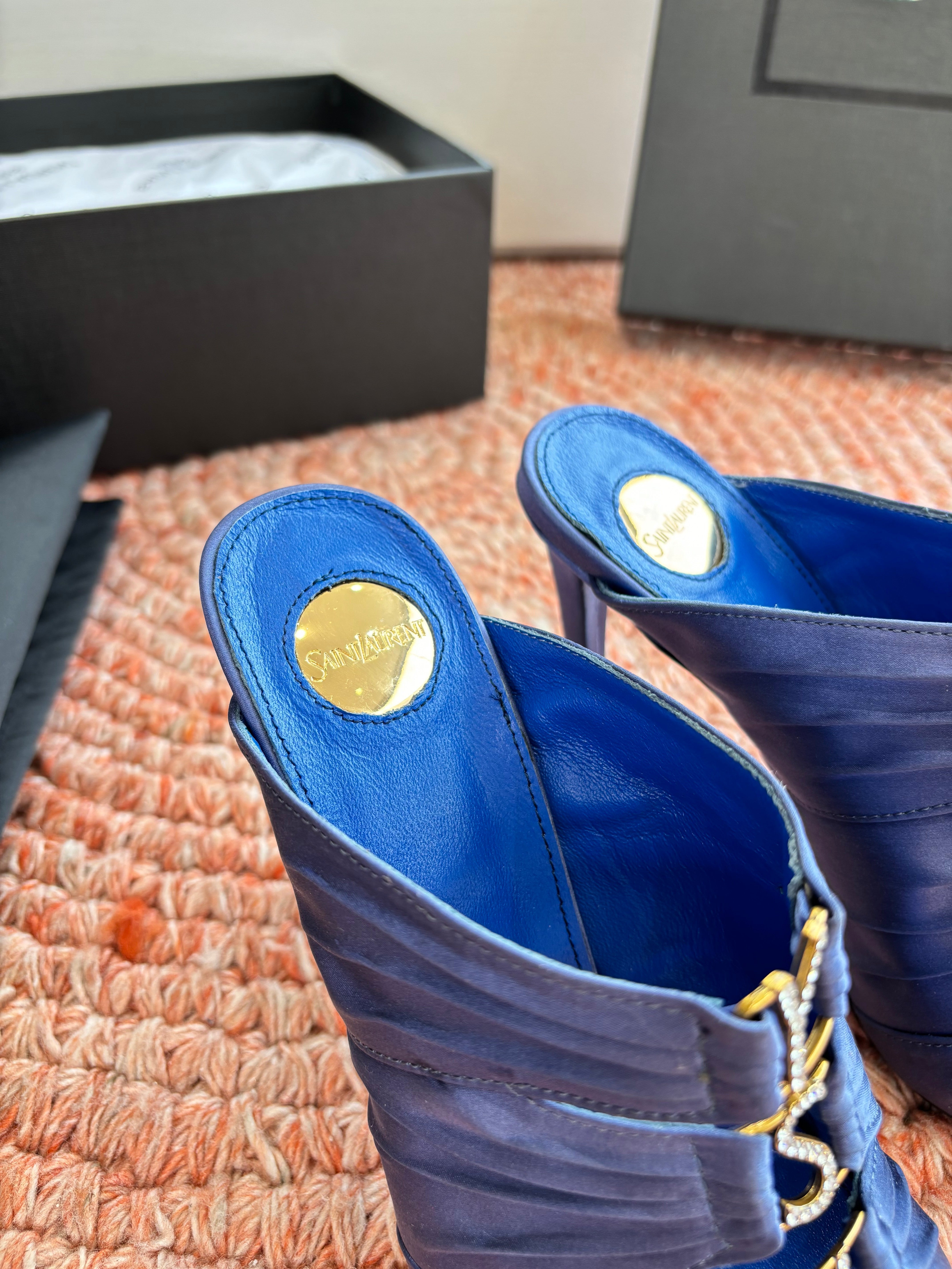 YSL 26ss Pointed High Heels Sandals 110 Blue Silk Leather 648788