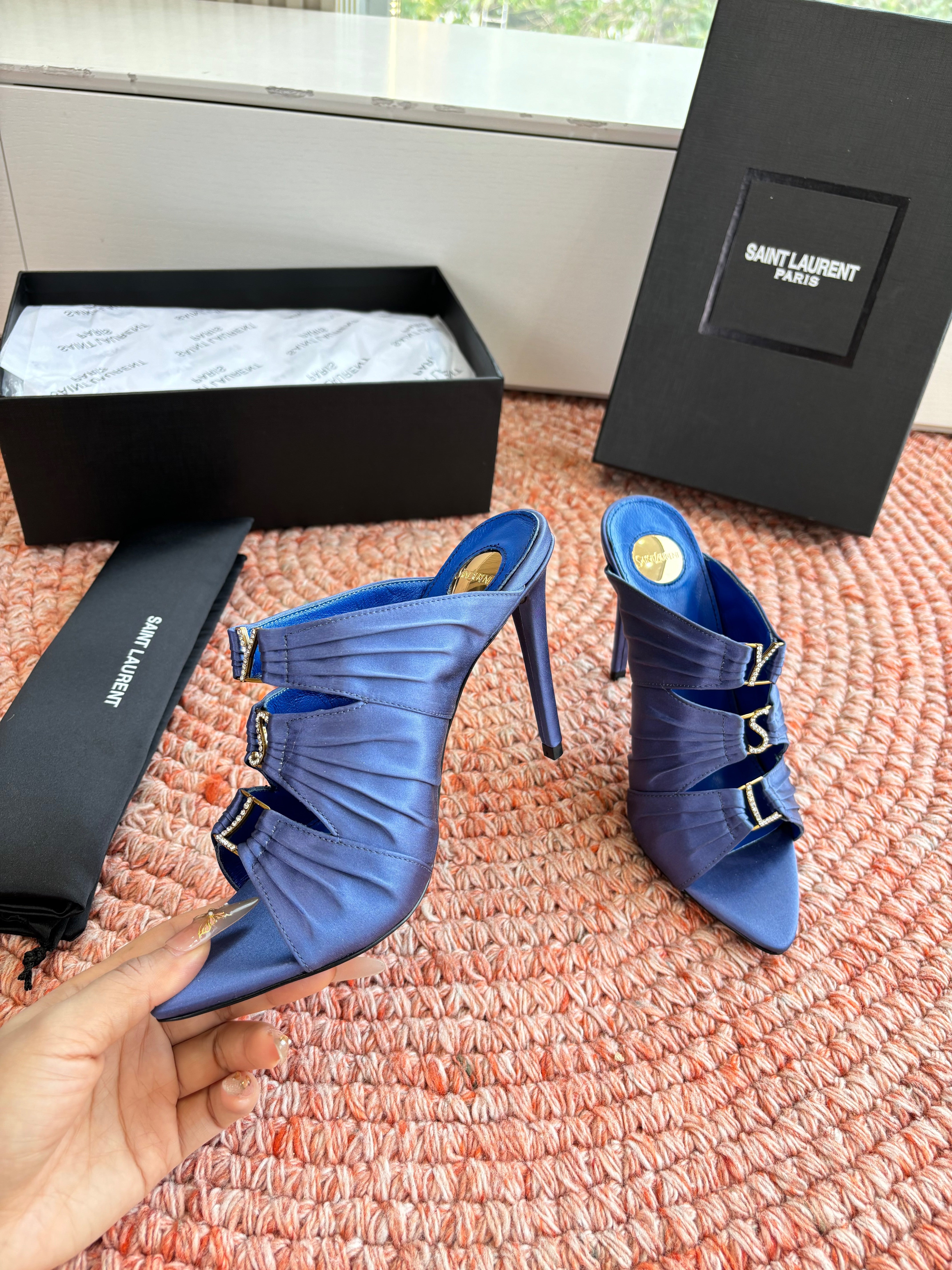YSL 26ss Pointed High Heels Sandals 110 Blue Silk Leather 648788