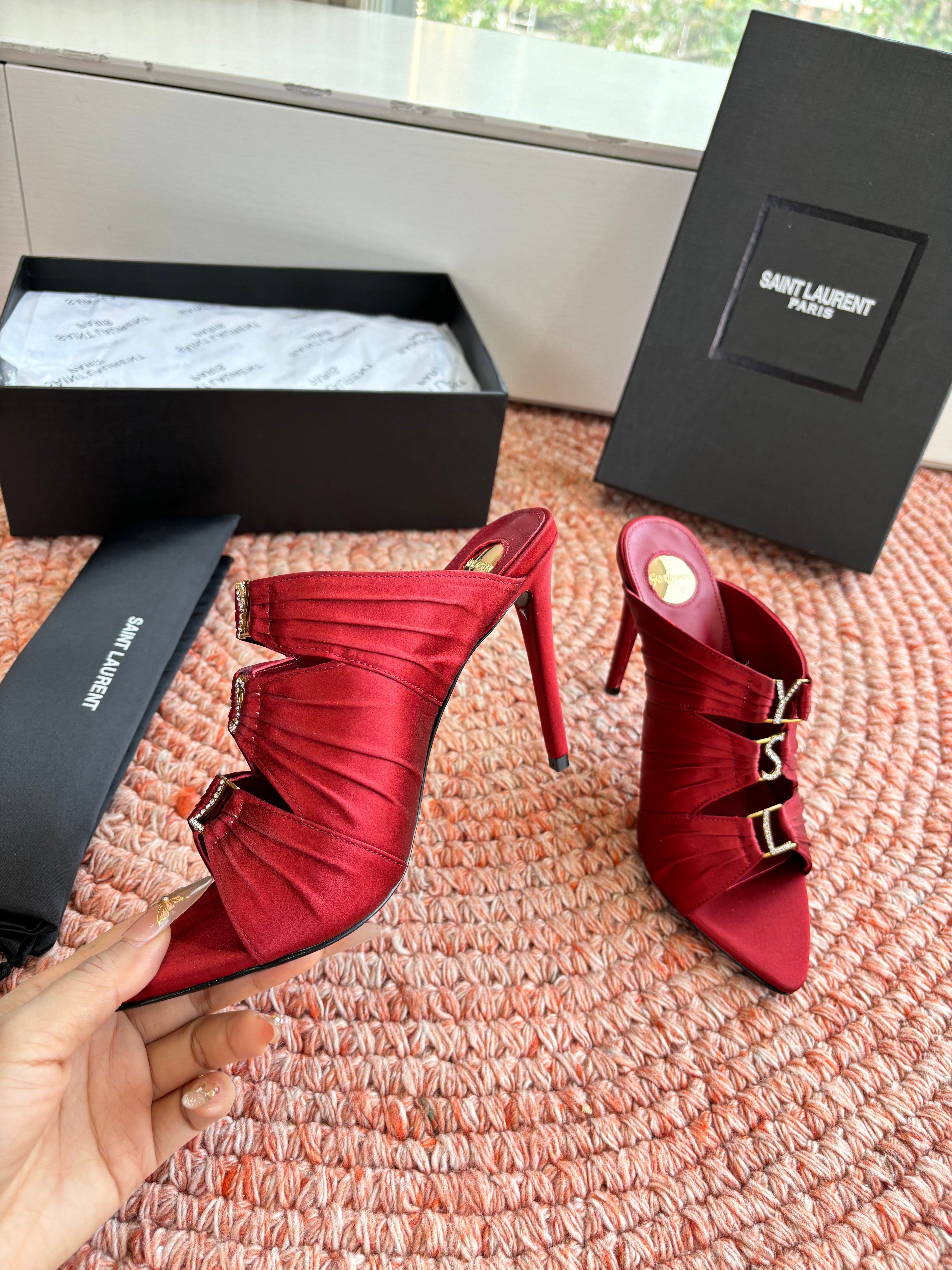 YSL 26ss Pointed High Heels Sandals 110 Dark Red Silk Leather 648787