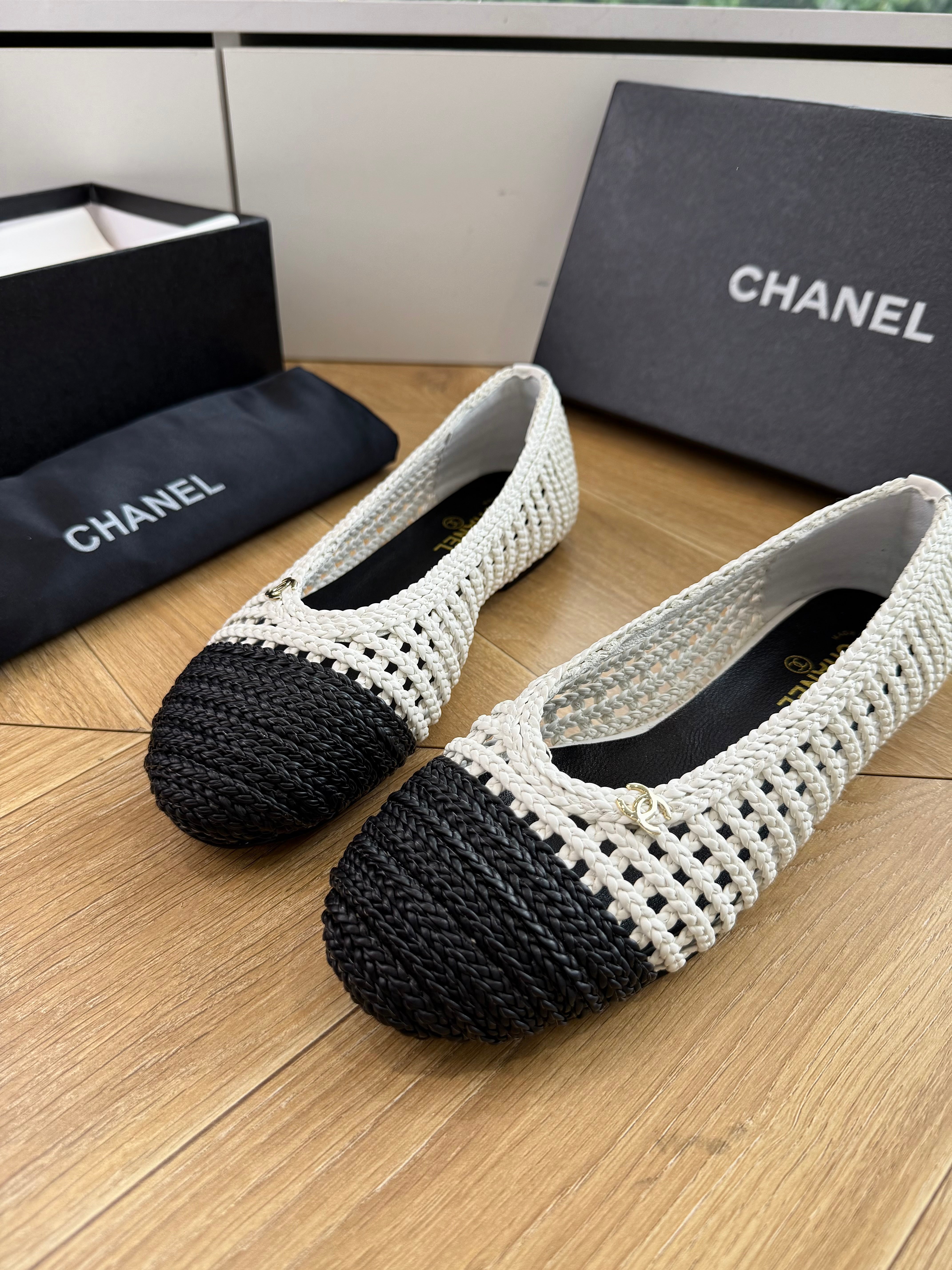 Chanel 2026 Ballet Flat Woven 916121