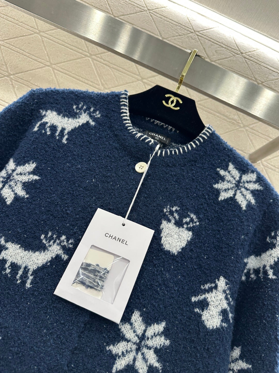 CC 26 Cardigan with Snowflake Pattern Blue mix White Wool 329713