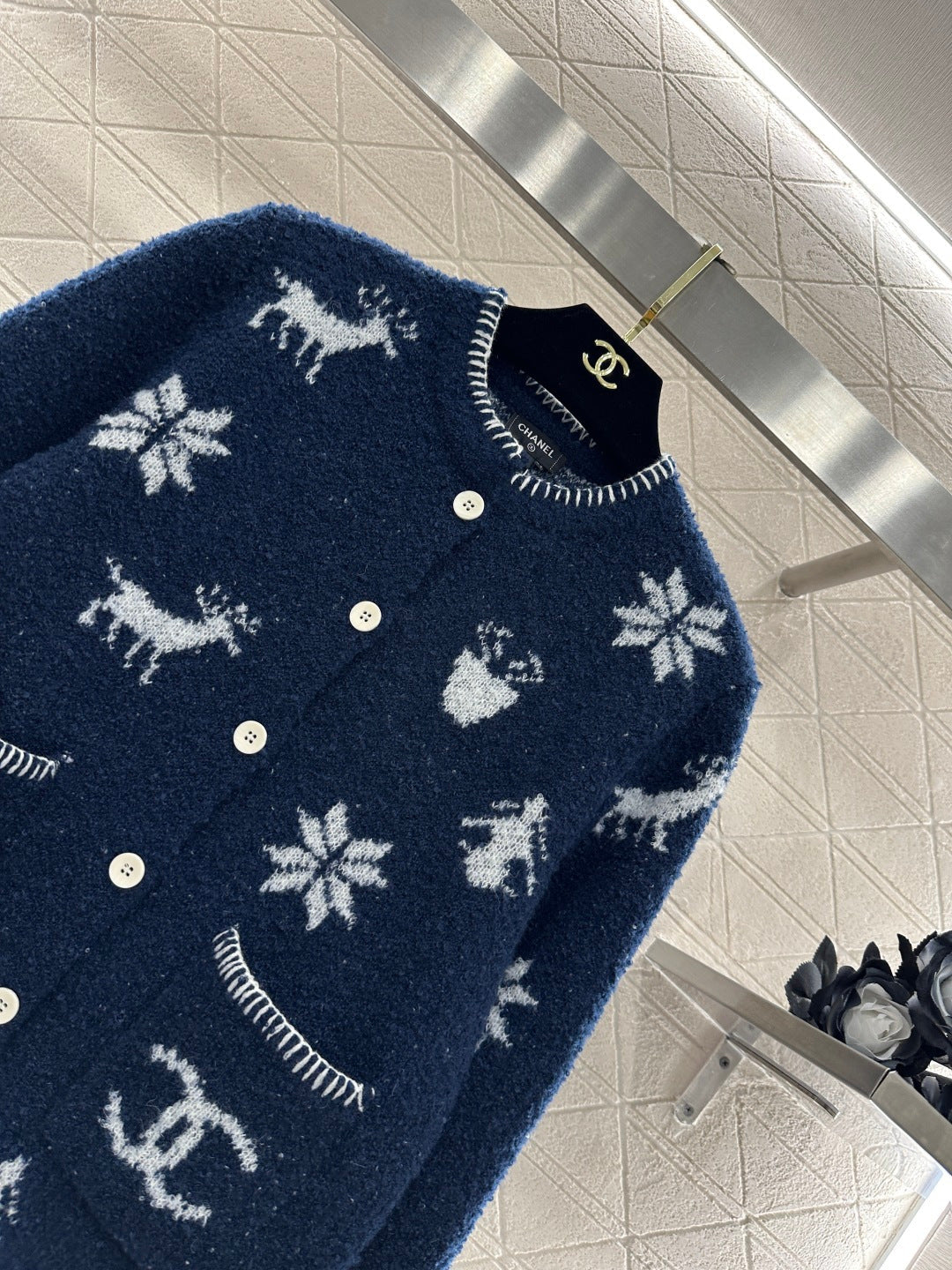 CC 26 Cardigan with Snowflake Pattern Blue mix White Wool 329713