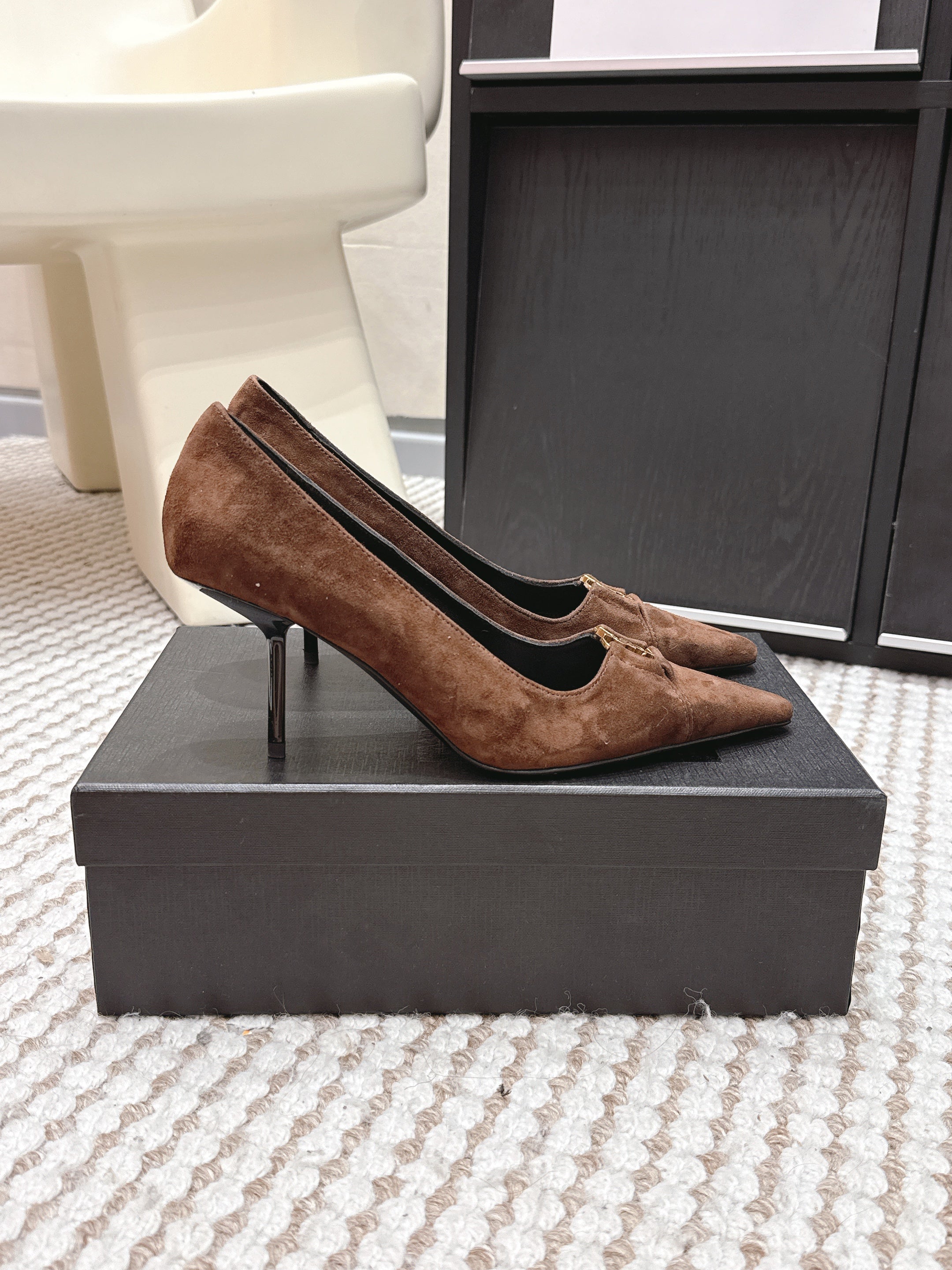 YSL 26ss High Heel Pumps 75 Brown Suede 654700