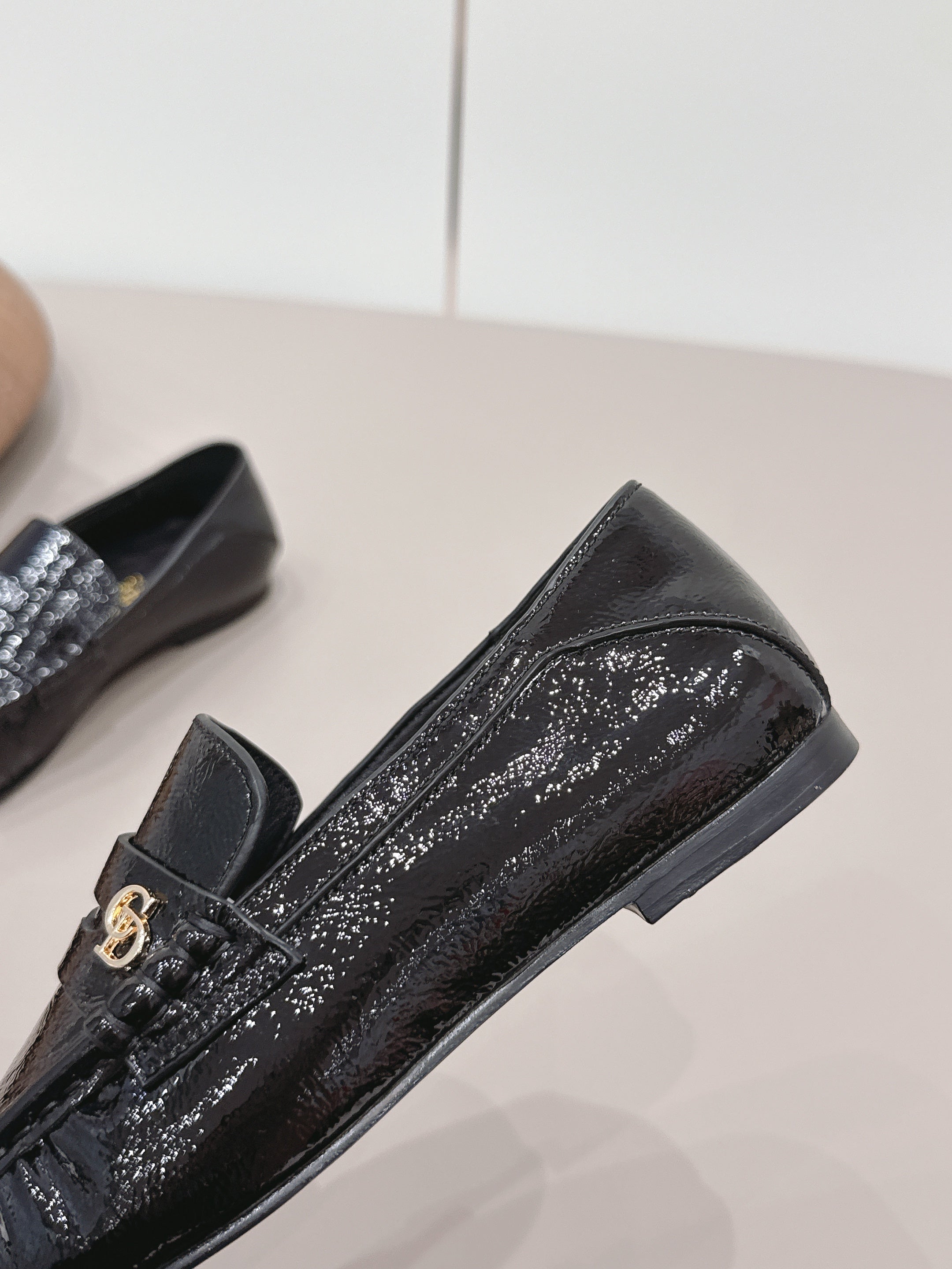 CD 26A Loafers Black Patent Leather 738311