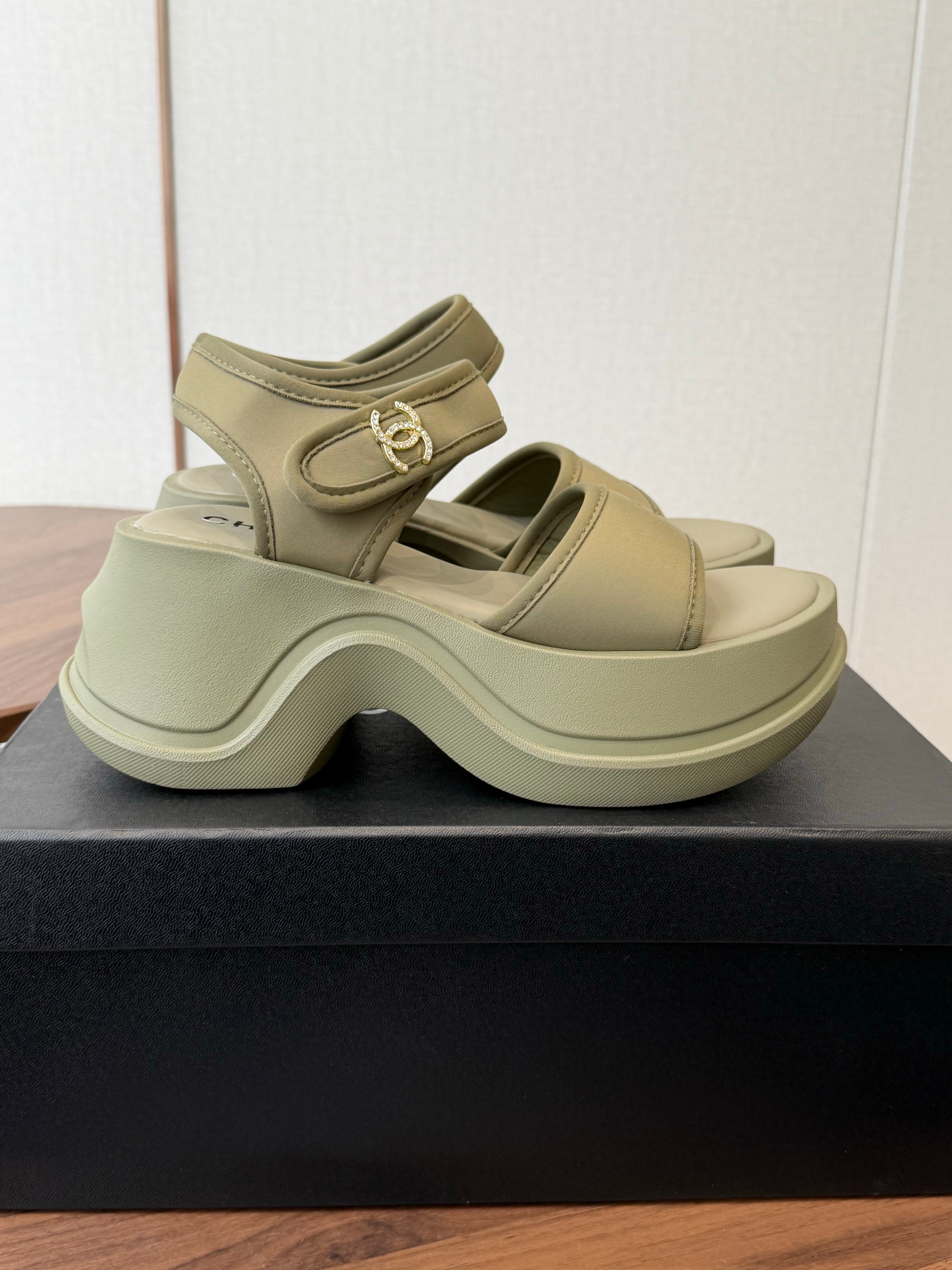 Chanel 2026 Platform Sandals Lambskin 833986