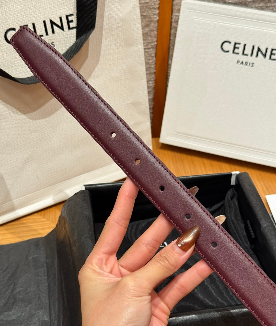 Celine 2026 Disc Buckle & Reversible Strap Belt 2.5cm Burgundy Leather