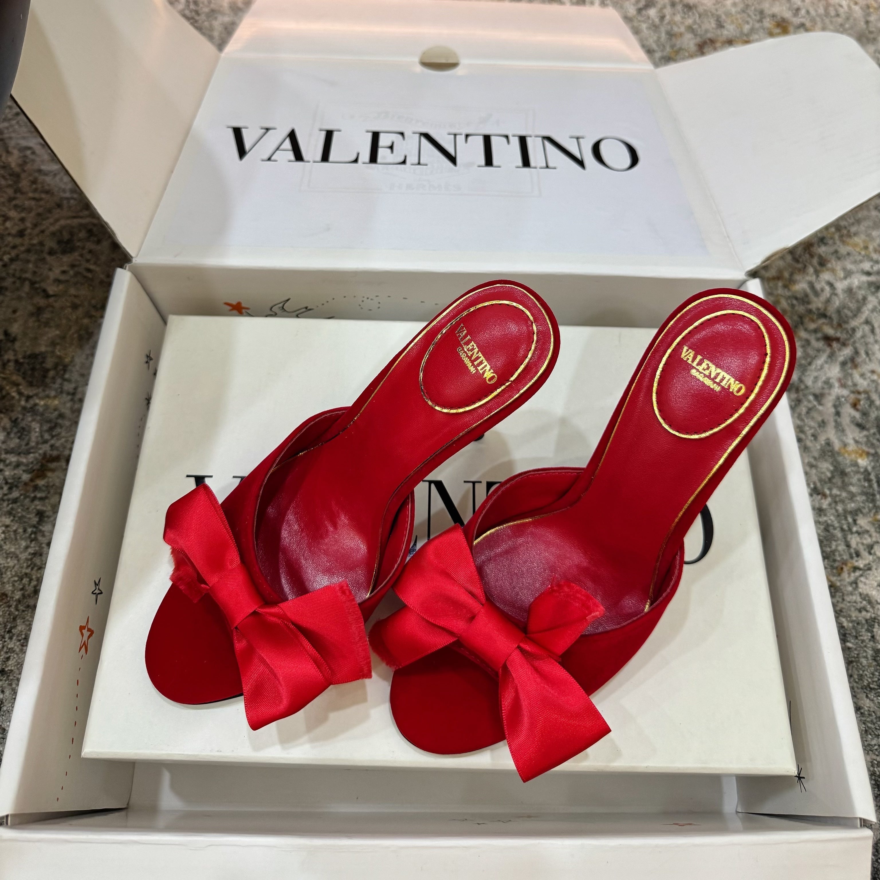 VT 26s Slide Sandals 105 Velvet Sheepskin 709644